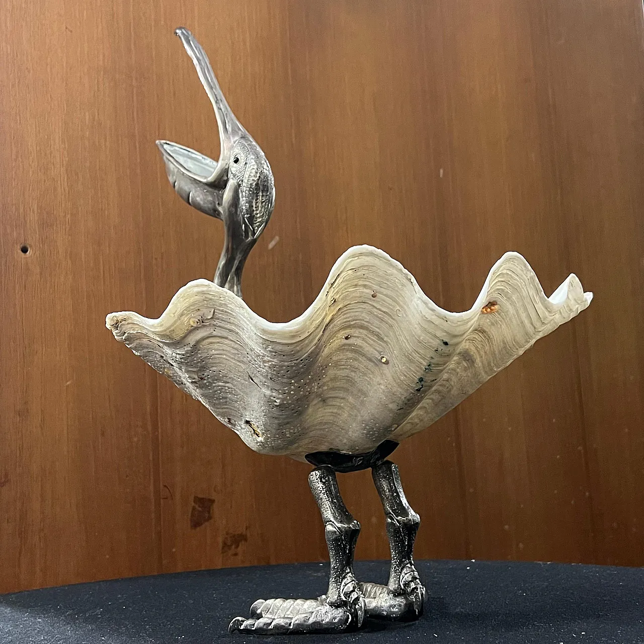 Pellicano con Conchiglia, scultura di Gabriella Binazzi, anni '70 5