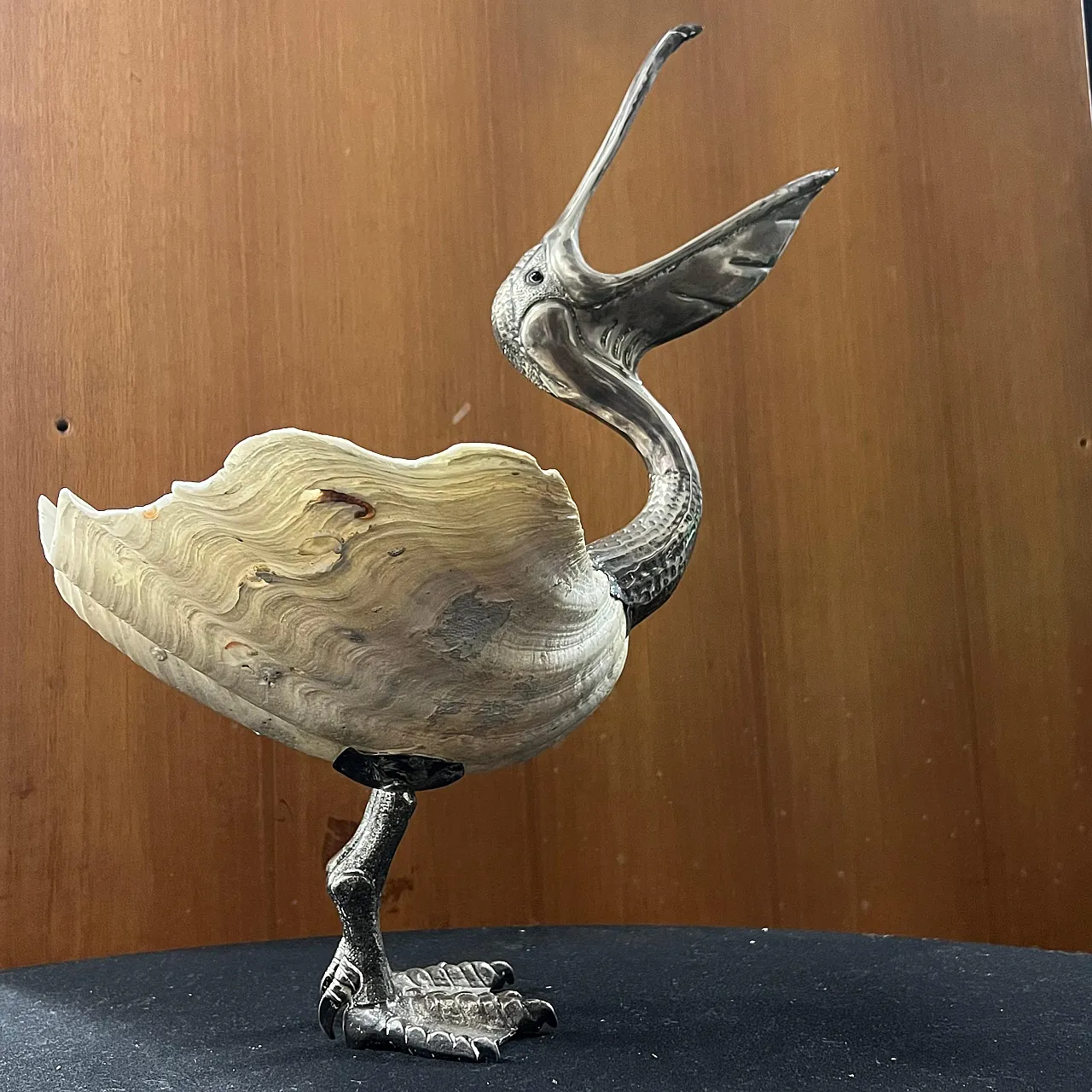 Pellicano con Conchiglia, scultura di Gabriella Binazzi, anni '70 6