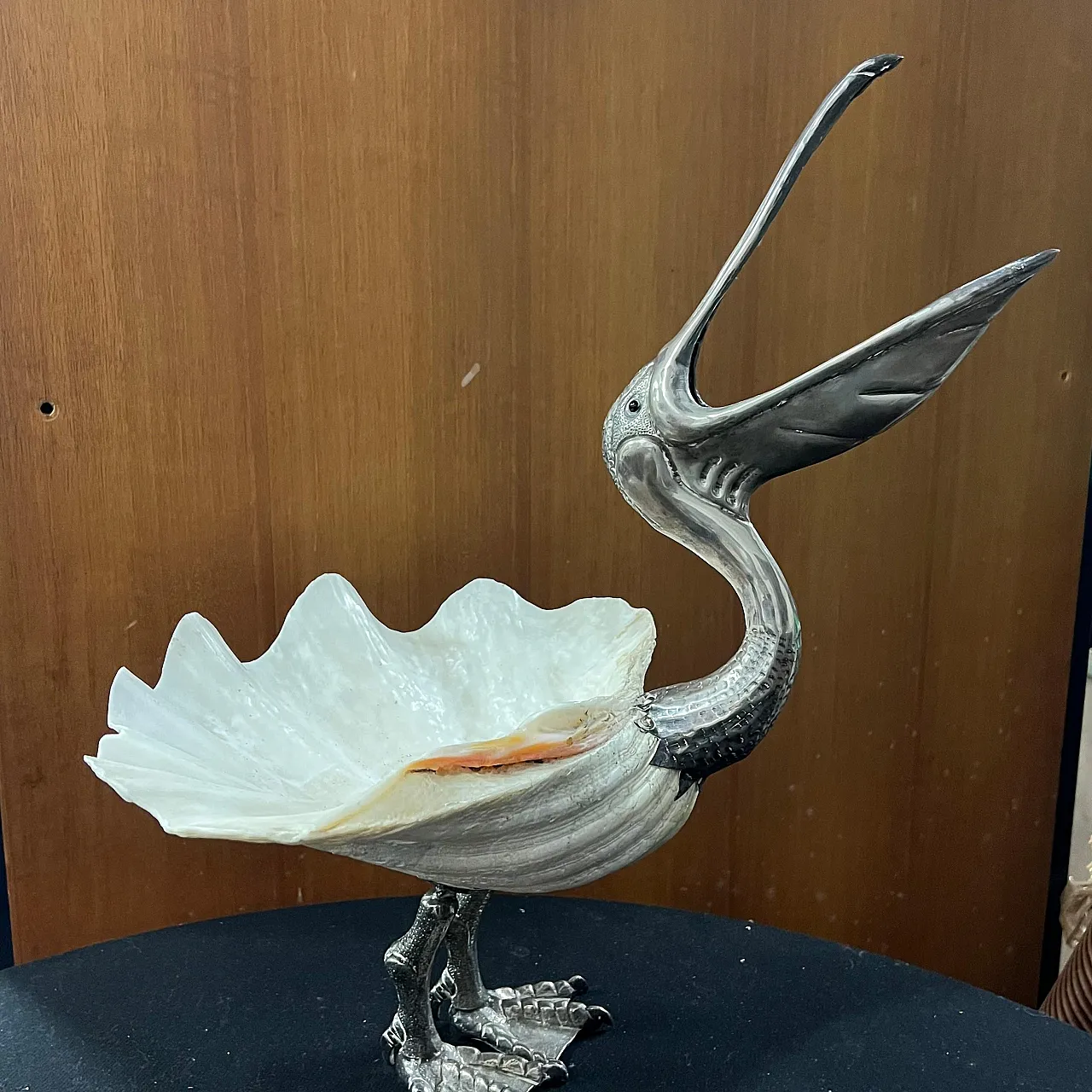 Pellicano con Conchiglia, scultura di Gabriella Binazzi, anni '70 9