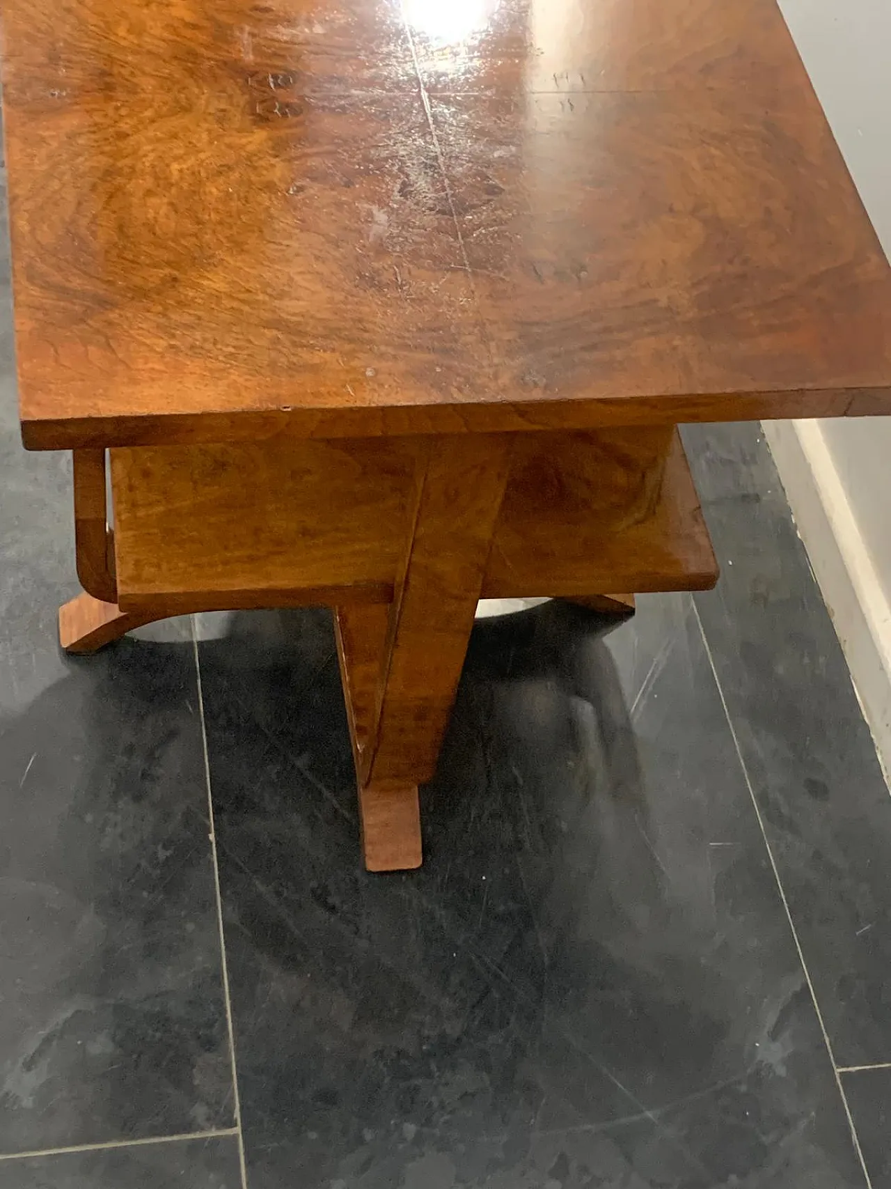 Art Deco Rationalist Walnut and Briar Coffee Table, 1930s 8