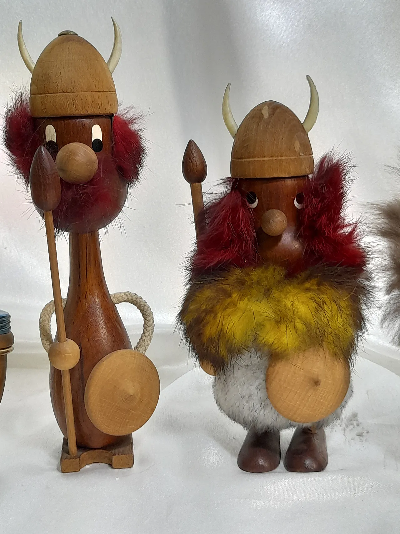 Block of Danish wooden puppets, Hans Bolling Style, 60s 4