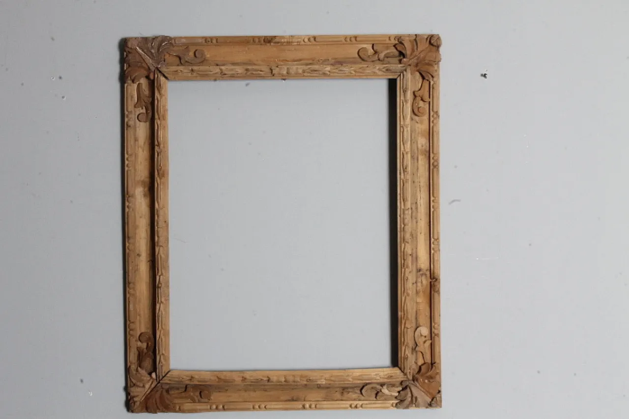 Frame in solid wood carved, 18th century 4