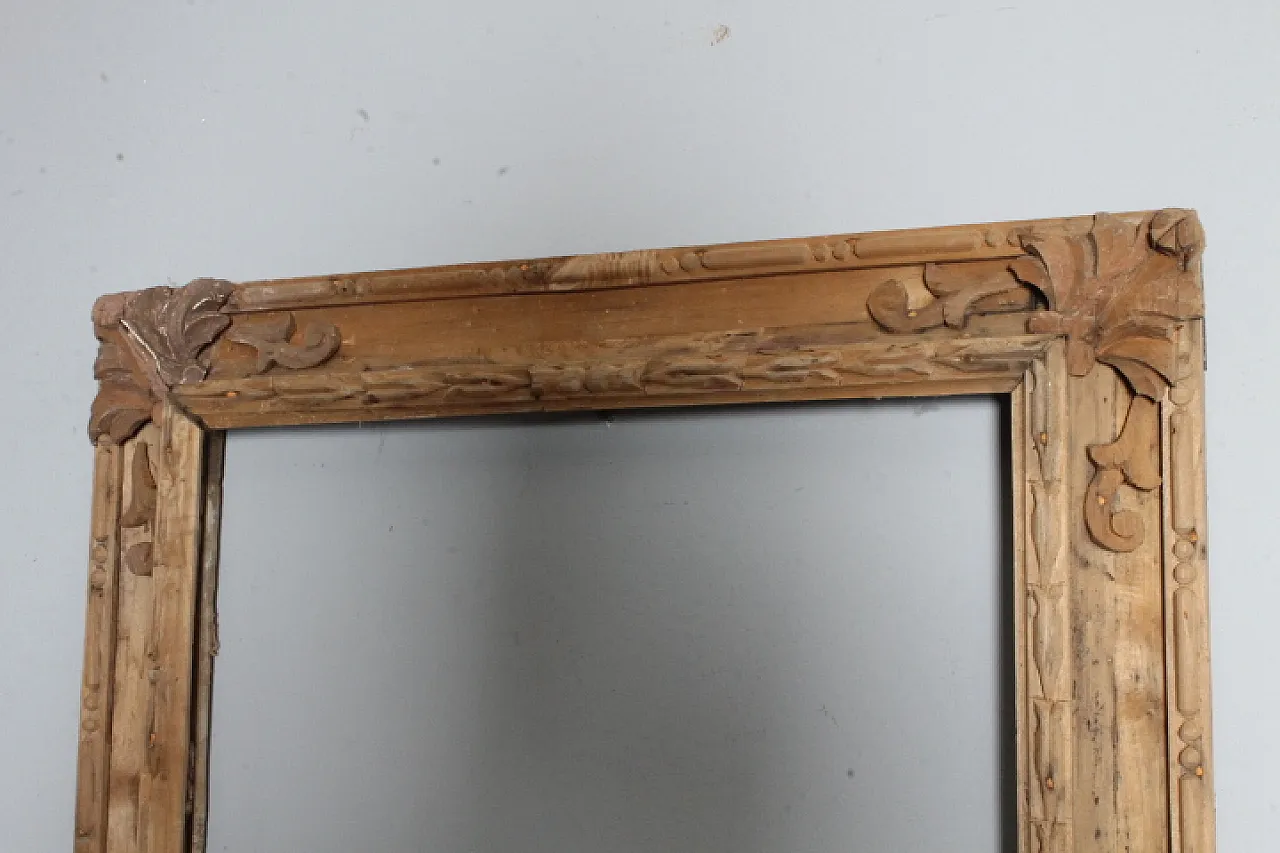 Frame in solid wood carved, 18th century 7