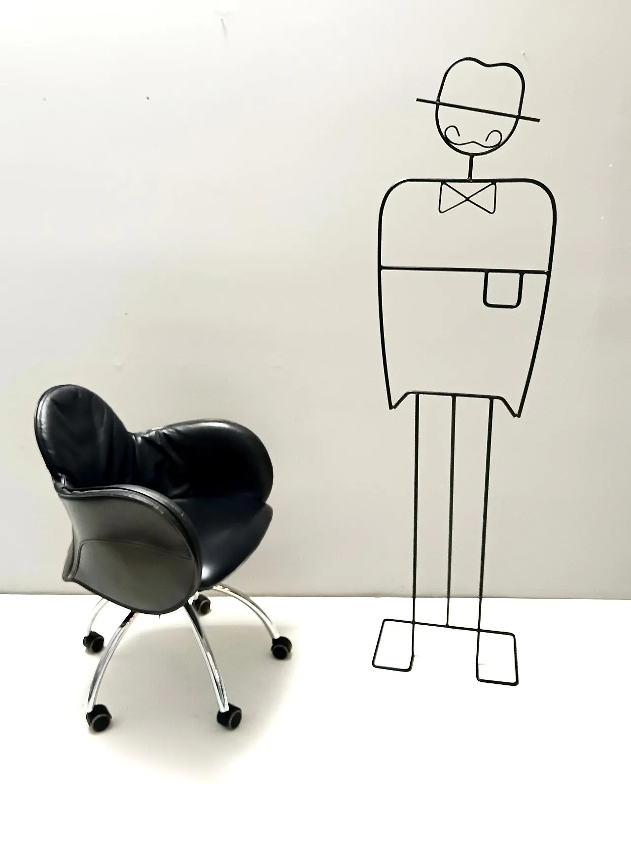 Black Leather Incisa Office Chair by Vico Magistretti for De Padova, 1992 2