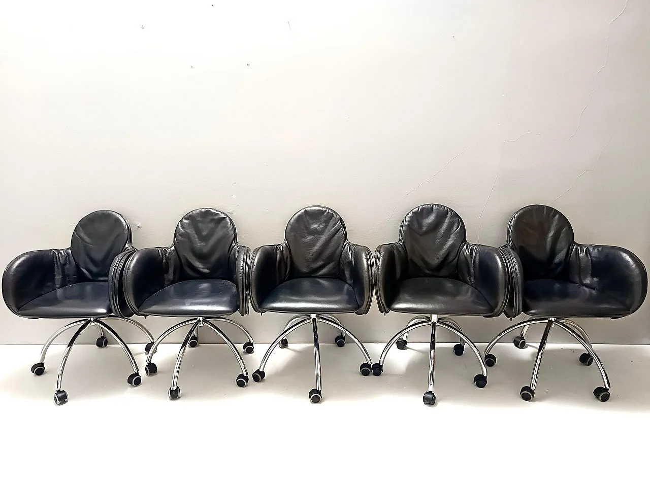 Black Leather Incisa Office Chair by Vico Magistretti for De Padova, 1992 4