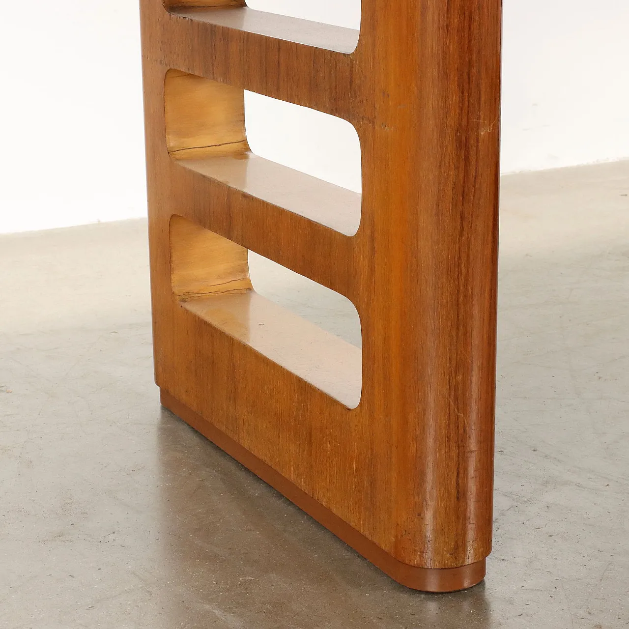 Walnut and glass table by Palazzi dell'Arte Cantù, 1940s 5