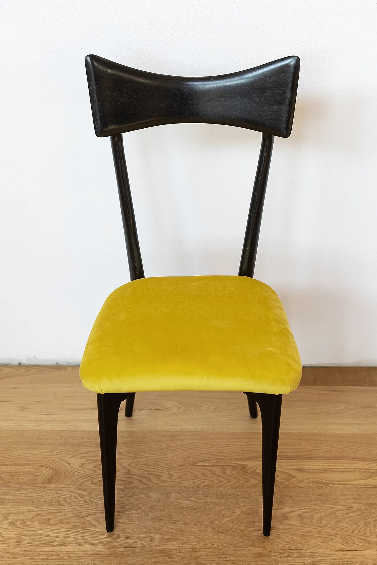 6 restored chairs in ebanized wood by Ico Parisi, 50s 6