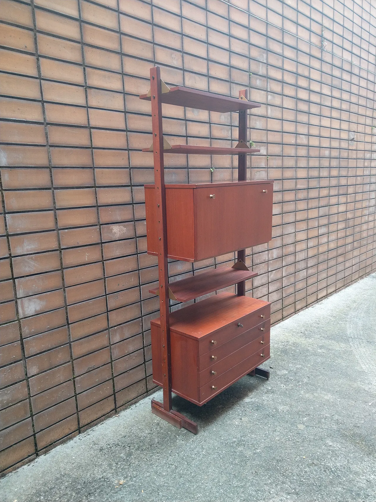 Swedish 1960s bookcase 4