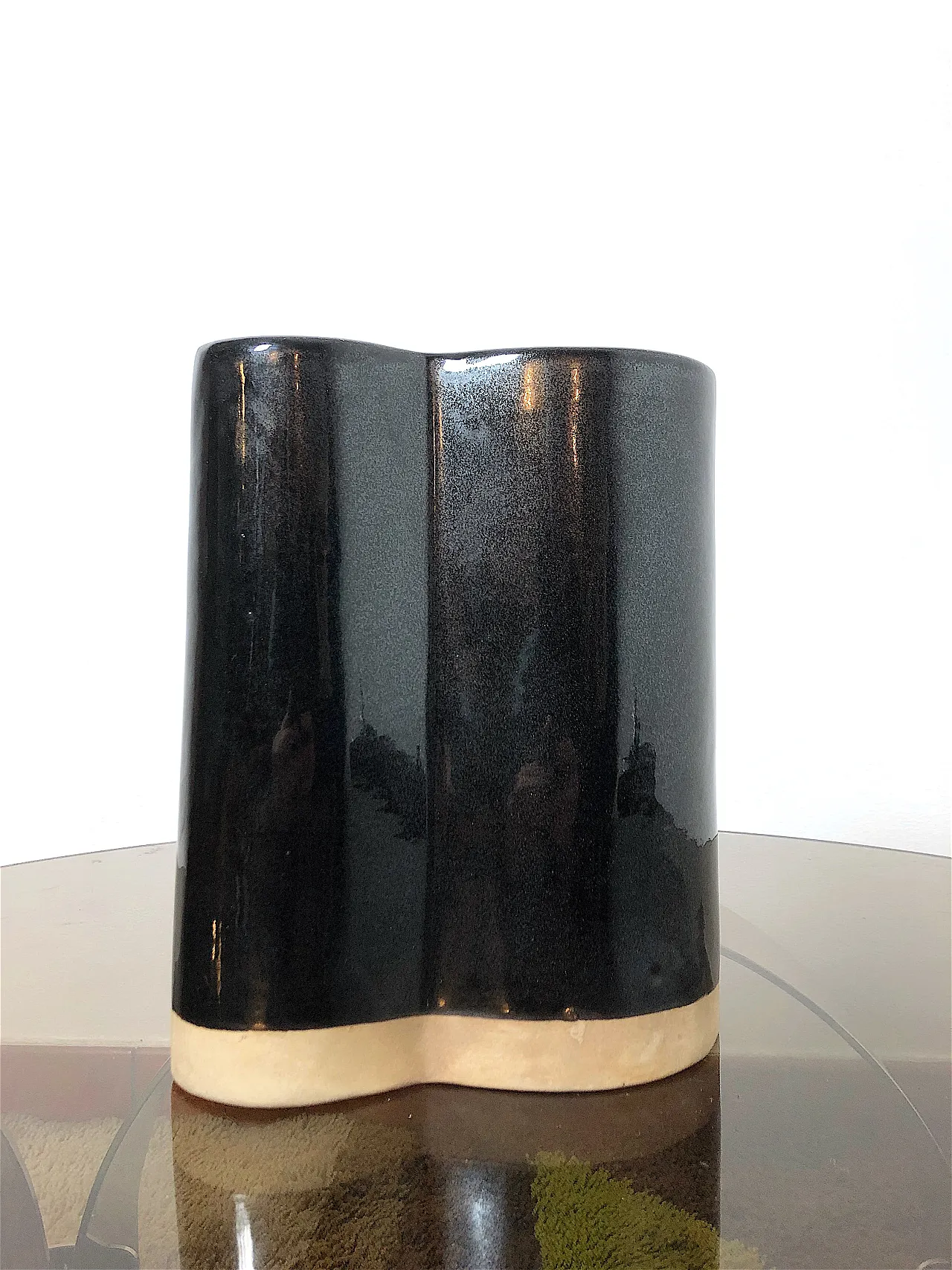 Space Age ceramic vase, 70s 1