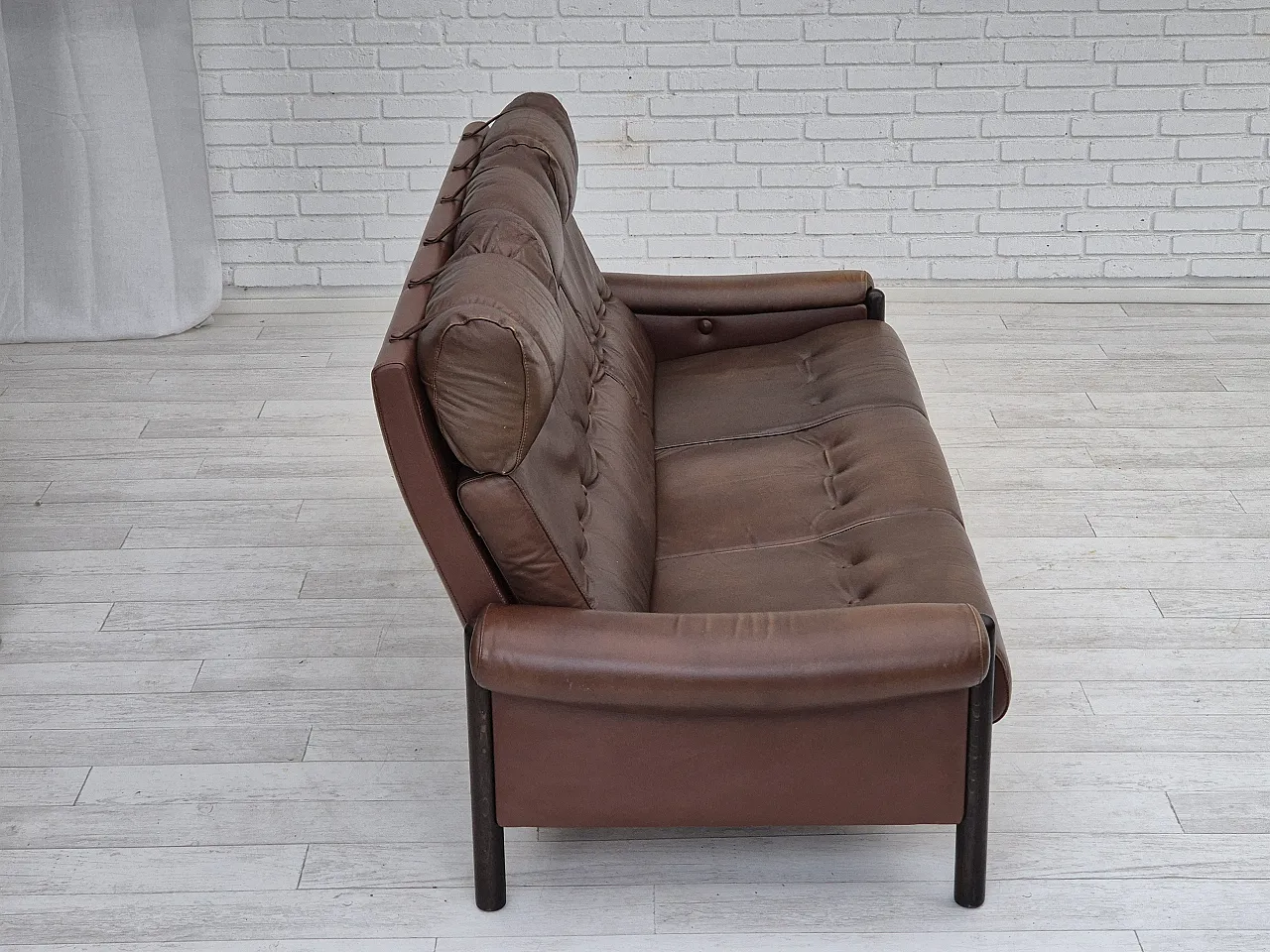 Danish 3-seater sofa in leather, 1970s 10