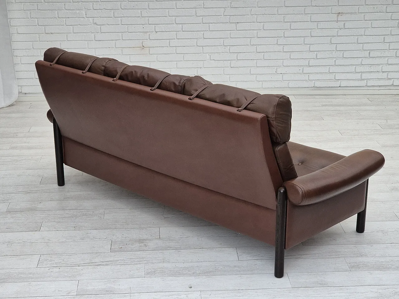 Danish 3-seater sofa in leather, 1970s 11