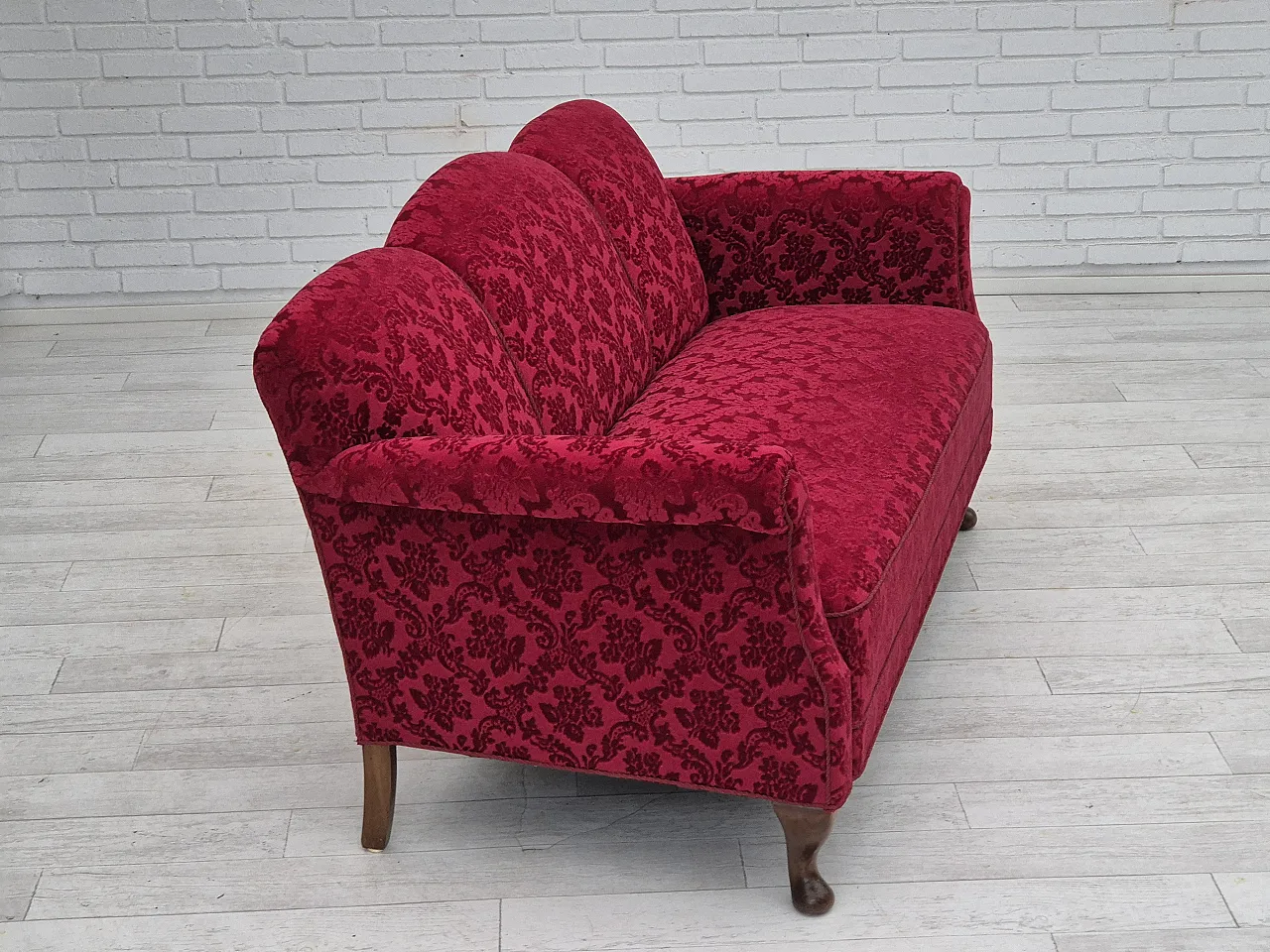 Danish 3-seater sofa, cherry-red velour and beech wood, 1950s 7