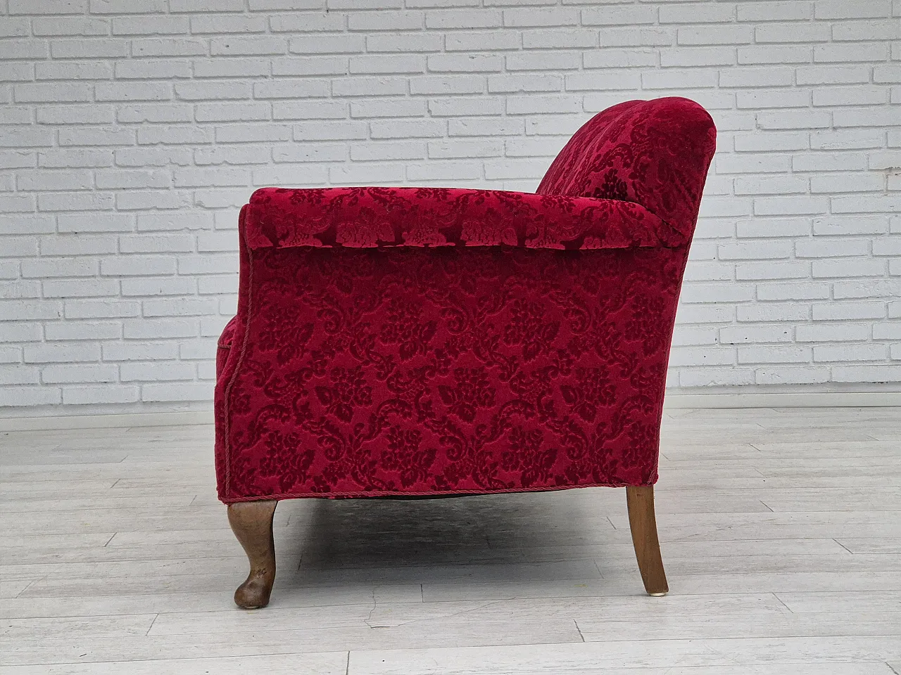 Danish 3-seater sofa, cherry-red velour and beech wood, 1950s 16