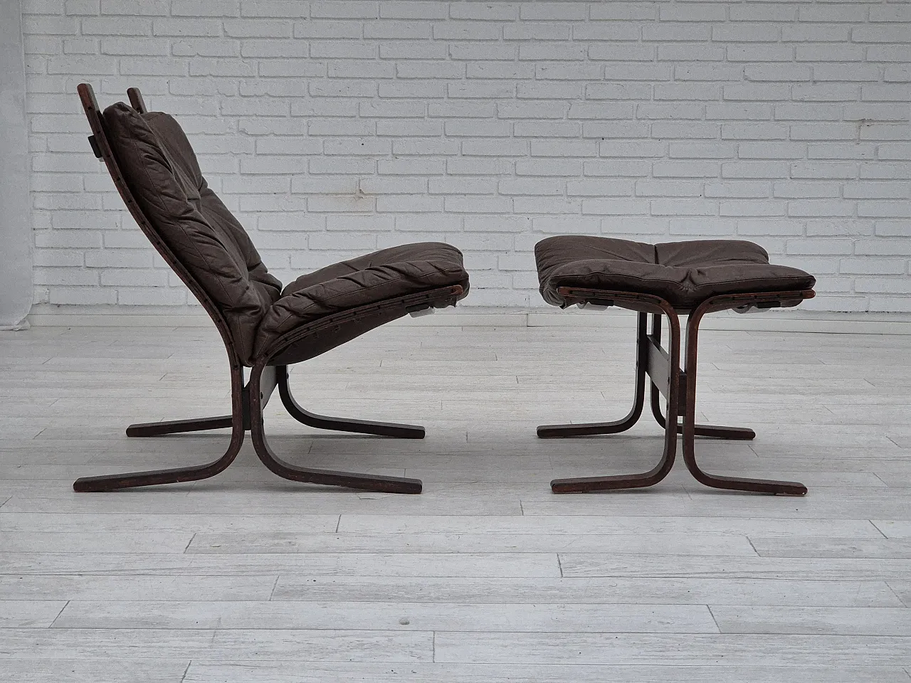 Norwegian chair by Ingmar Relling, with footstool, 70s 2