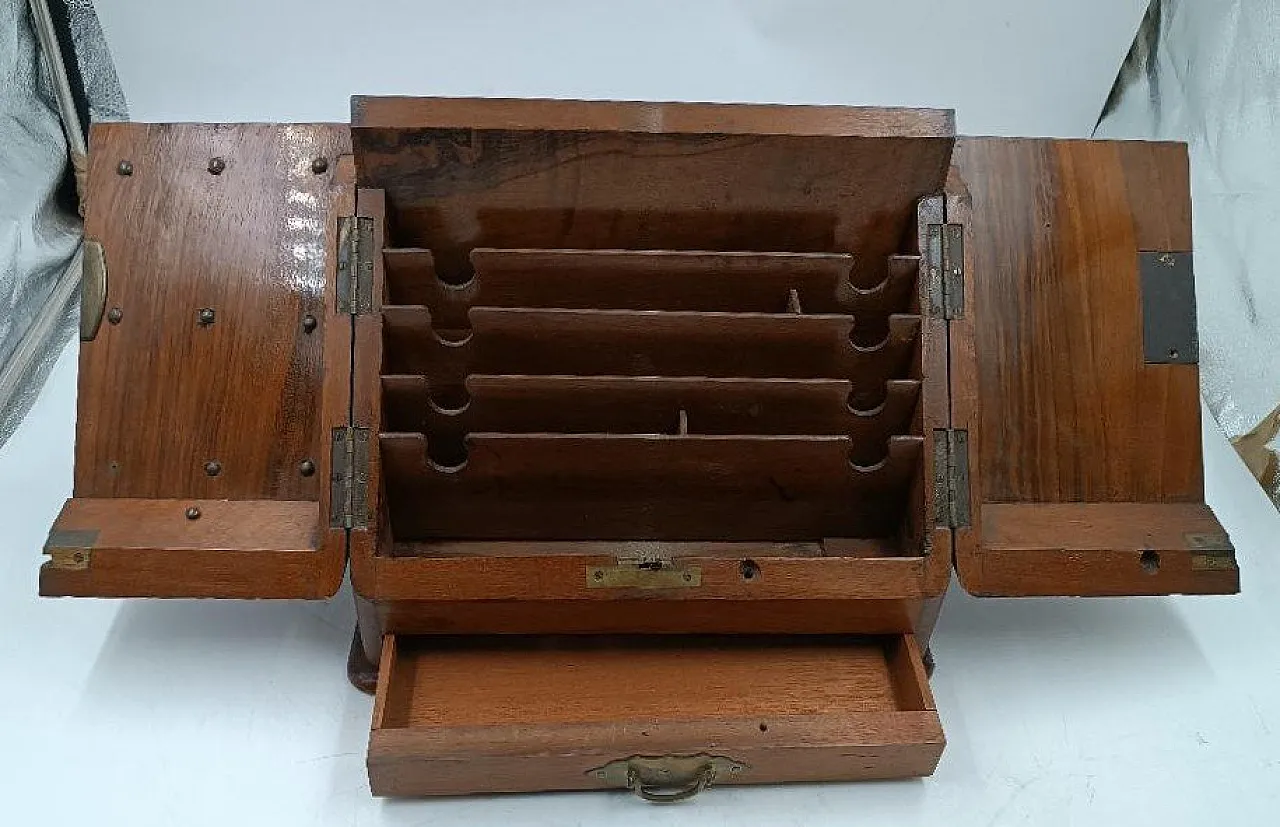 English walnut writing desk, 19th century 3