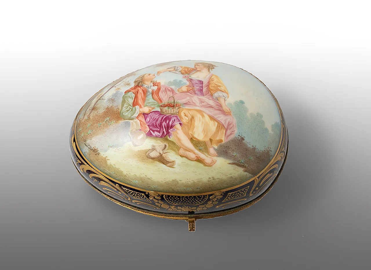 Napoleon III box in Sevres polychrome porcelain by E.Froger, '800 4