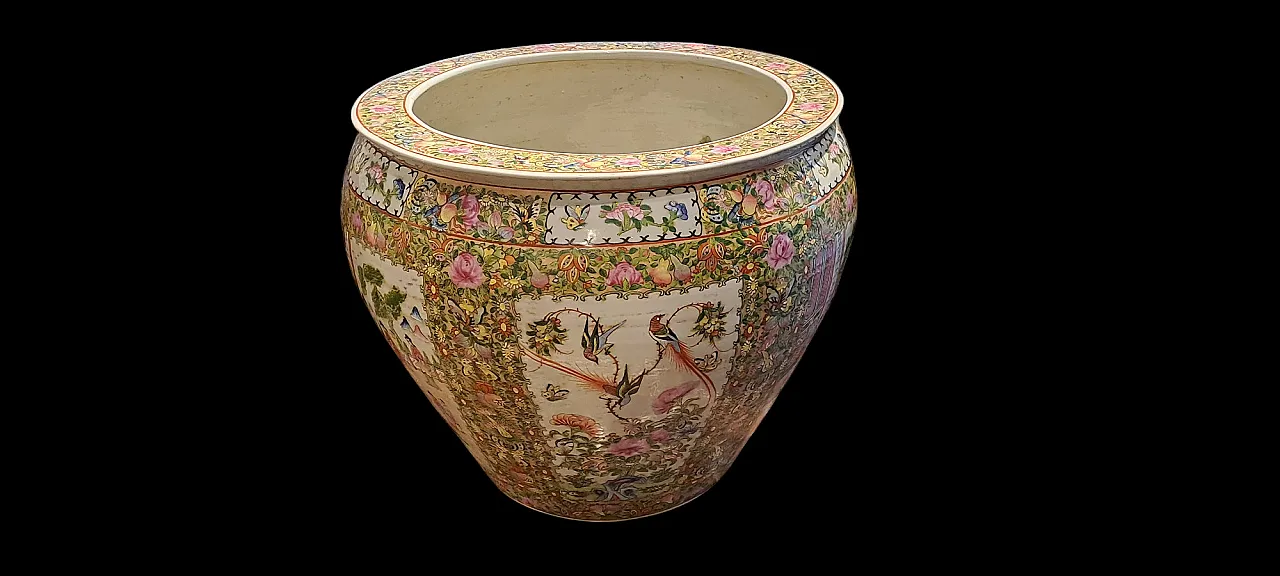 Large painted cache pot Canton ceramic, 20th century 3