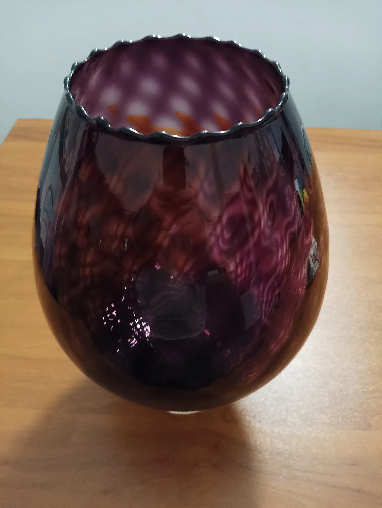 Vaso italiano in vetro viola 10