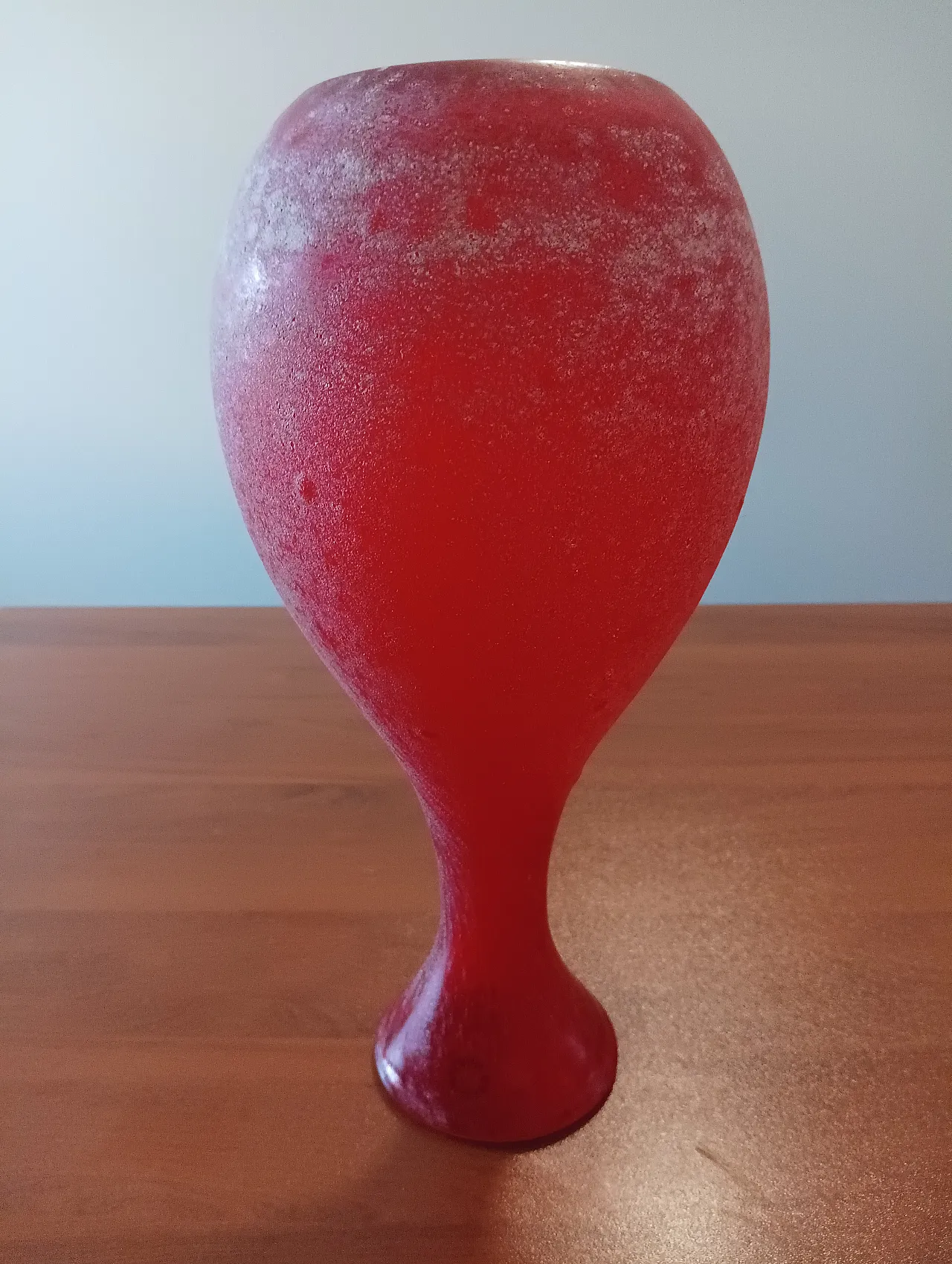 Vaso in vetro di Murano rosso fumé acidato 2