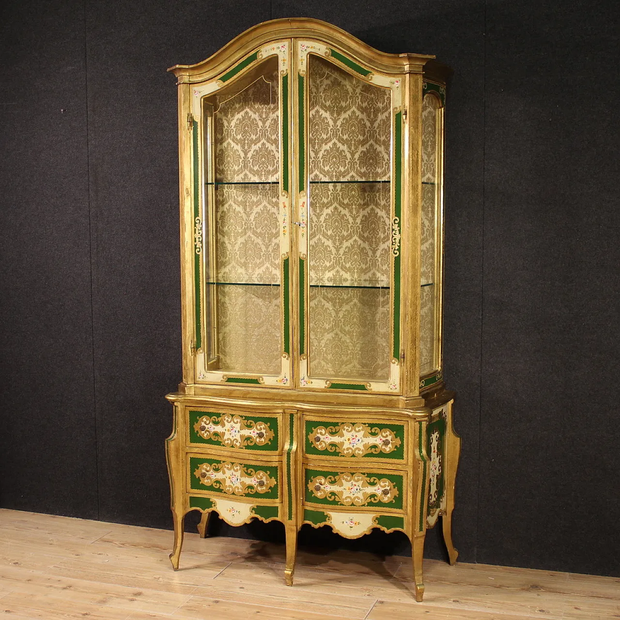 Great Florentine showcase, 20th century 1