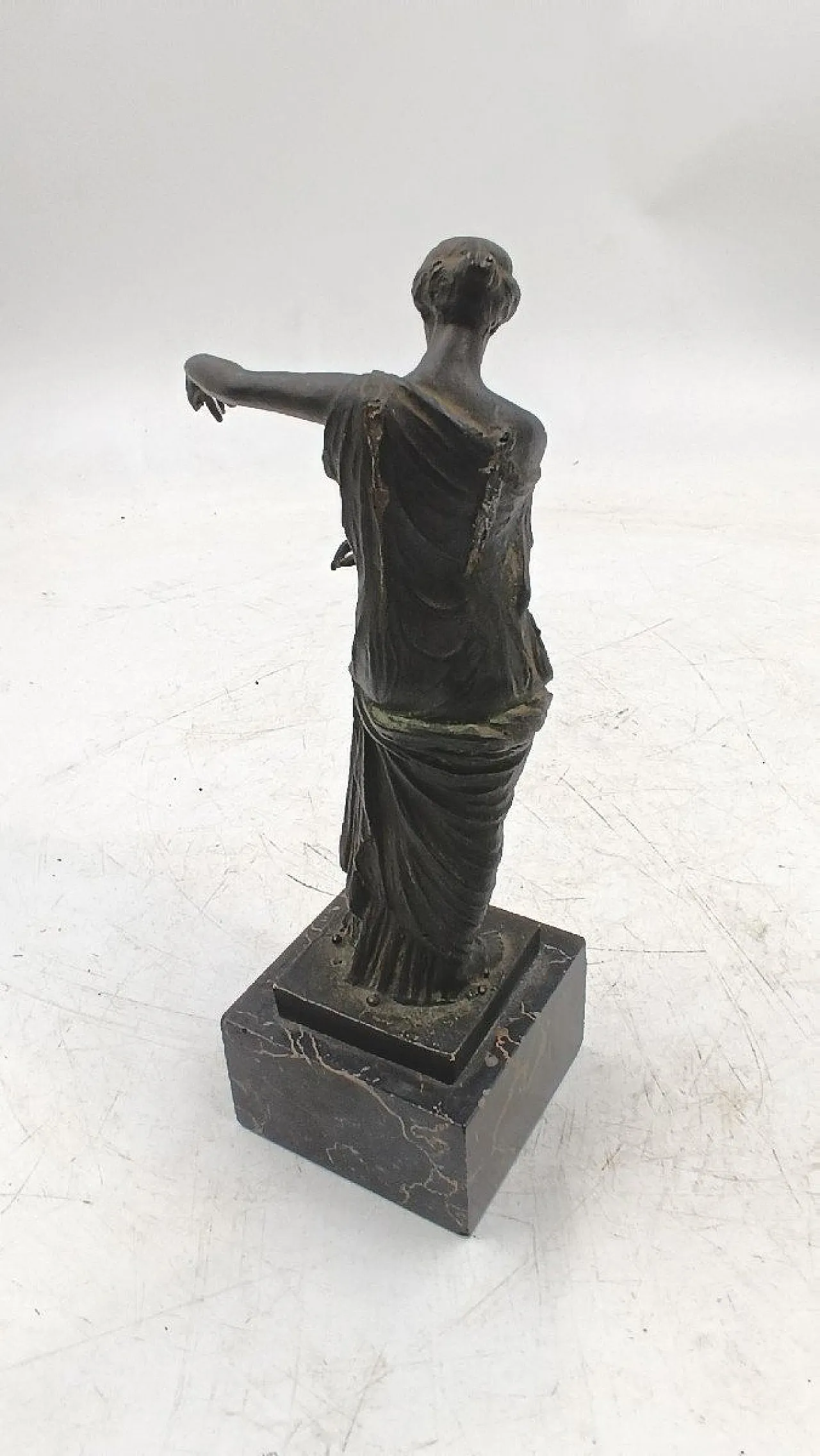 Winged Victory of Brescia, bronze sculpture, early 19th century 5