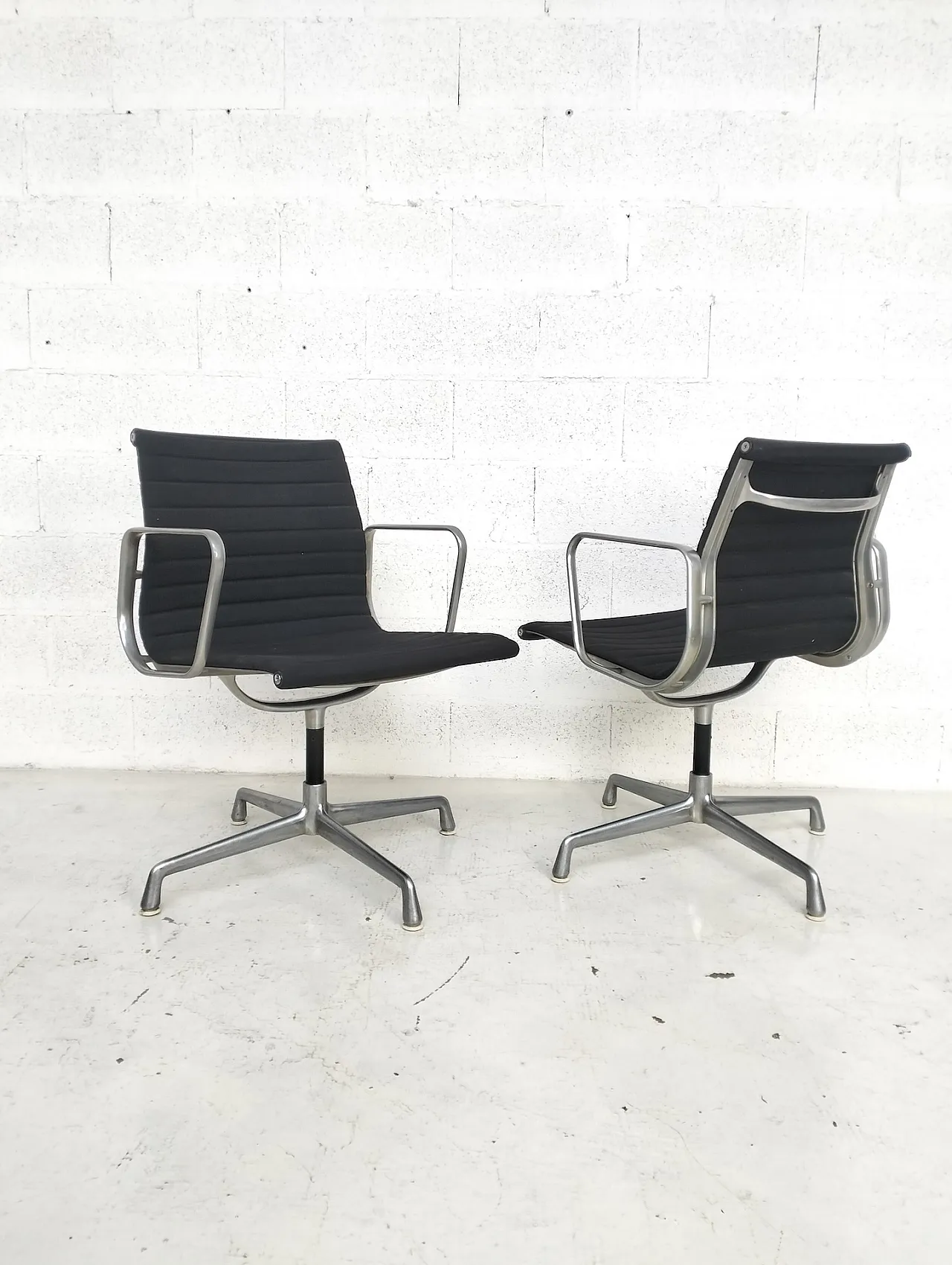 Set of 2 Alumini Chair EA108 by Charles and Ray Eames for ICF, 1960 2