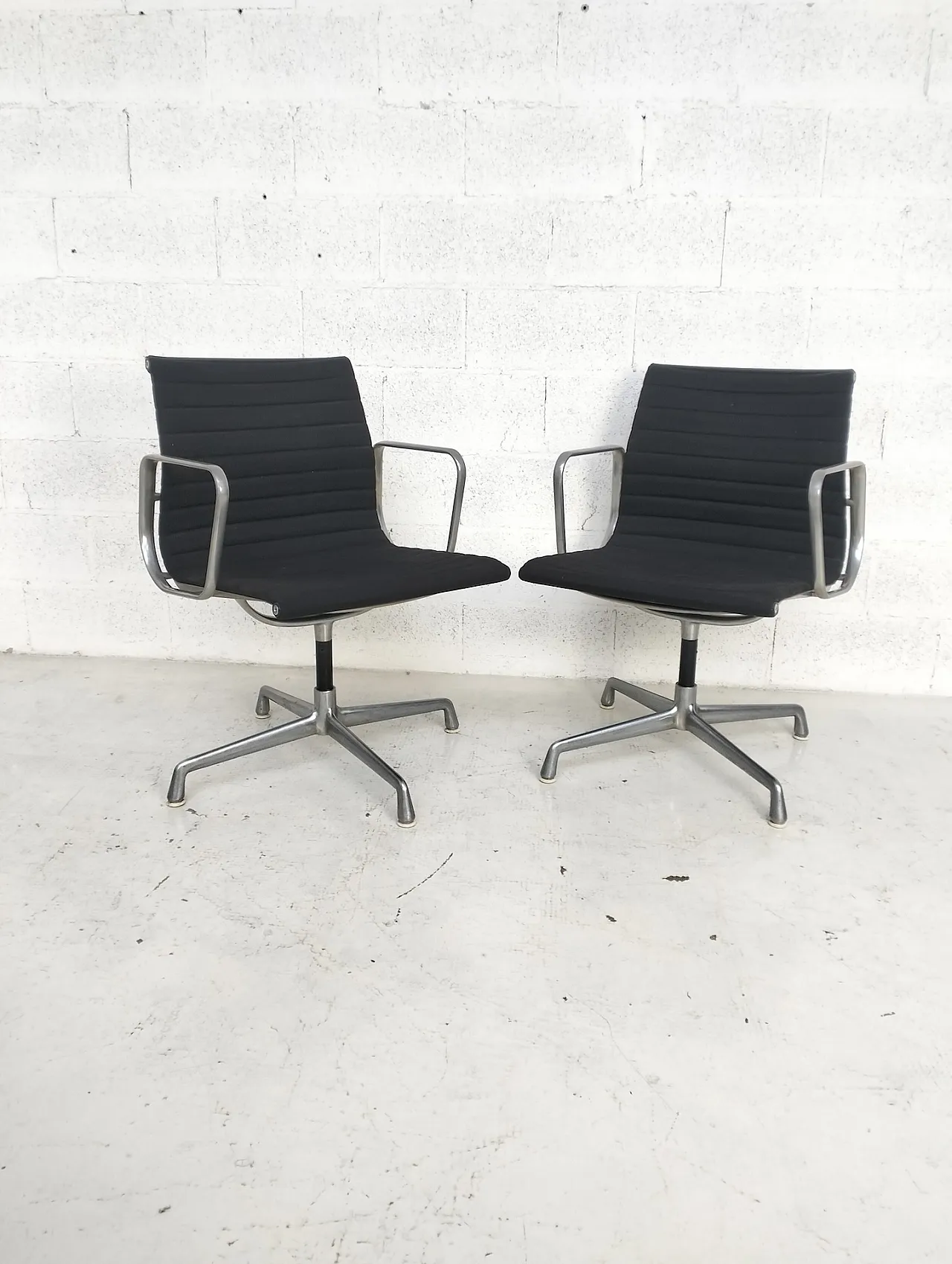 Set of 2 Alumini Chair EA108 by Charles and Ray Eames for ICF, 1960 3