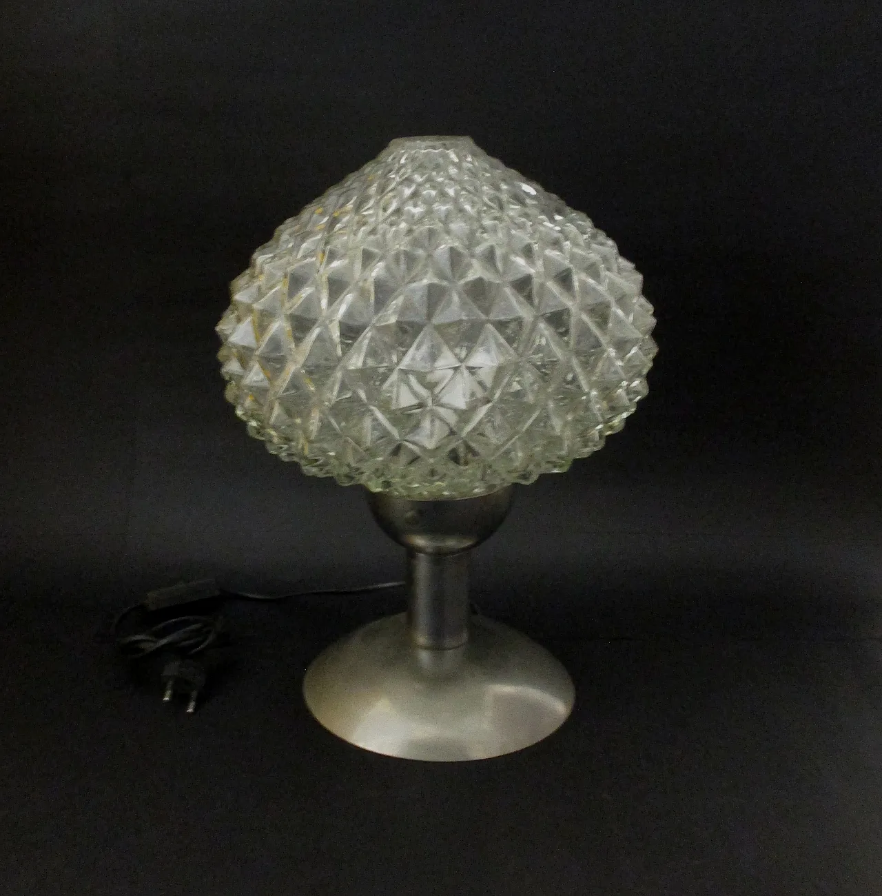 Table lamp design in metal and glass 60s 1