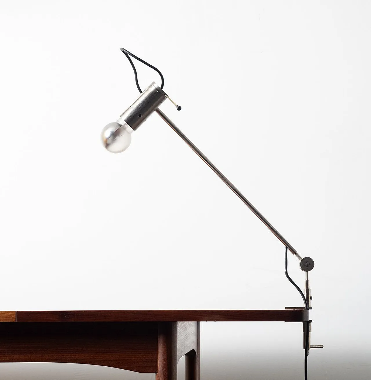 Clamp Table Lamp 255 by Tito Agnoli for O-Luce, 1950s 8