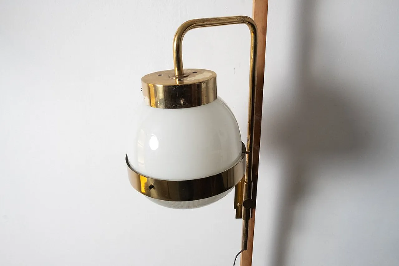 Large Delta Wall Light by Sergio Mazza for Artemide, 1970s 2