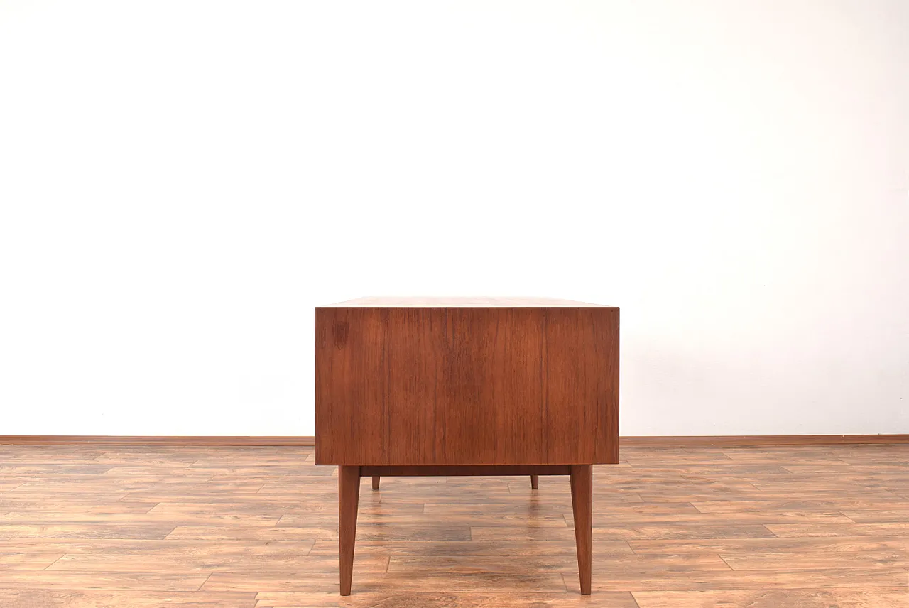 Mid-Century Teak Desk by Franz Ehrlich for Deutsche Werkstätten Heller 7