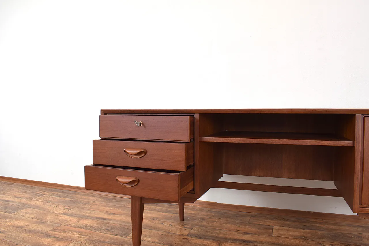 Mid-Century Teak Desk by Franz Ehrlich for Deutsche Werkstätten Heller 14