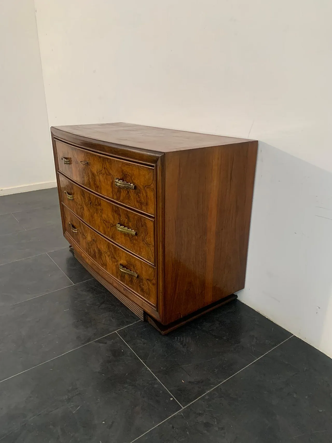 Art Deco Dresser with bronze handles in Walnut Root by Premuda, 1930s 6