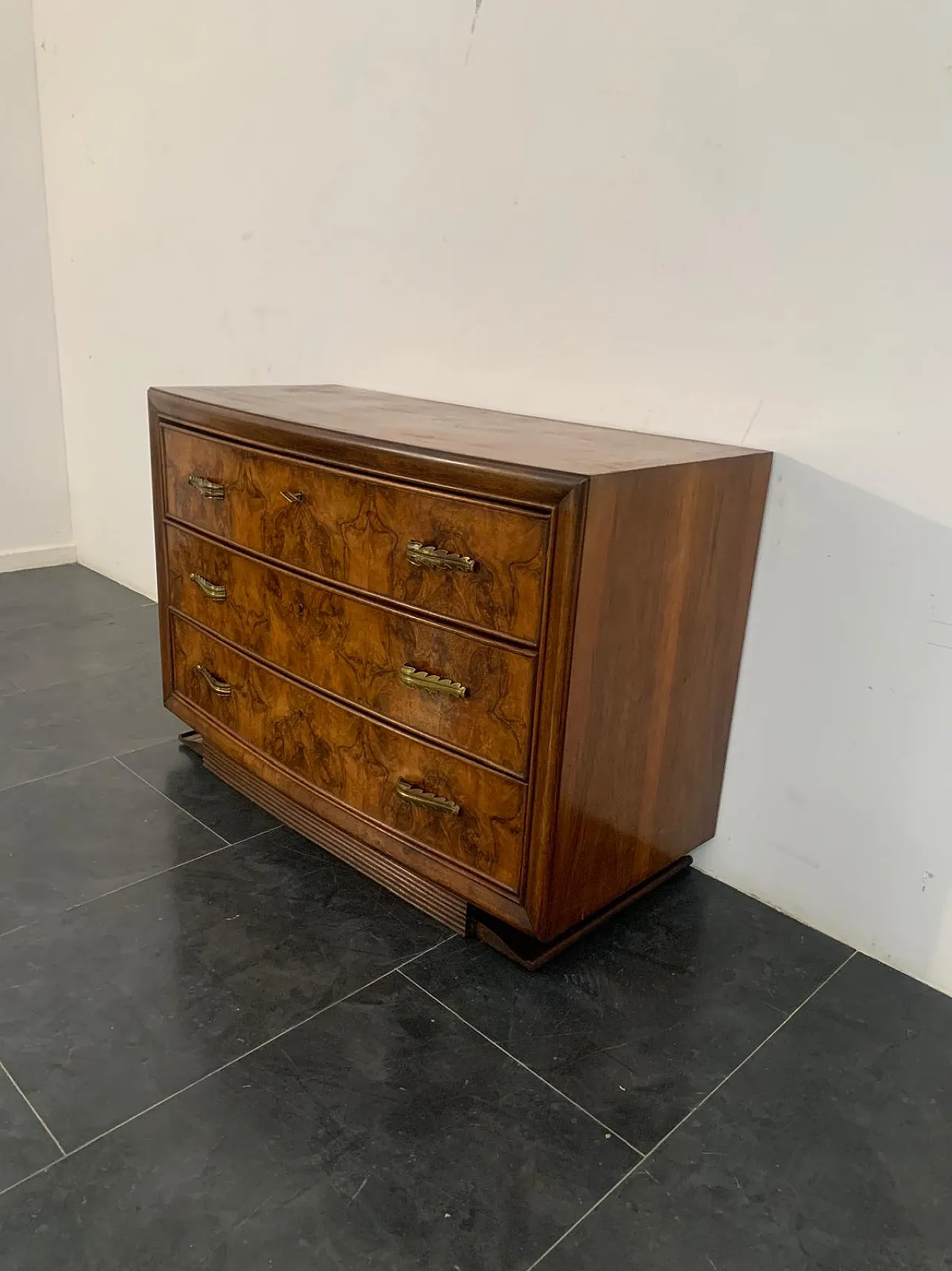 Art Deco Dresser with bronze handles in Walnut Root by Premuda, 1930s 7