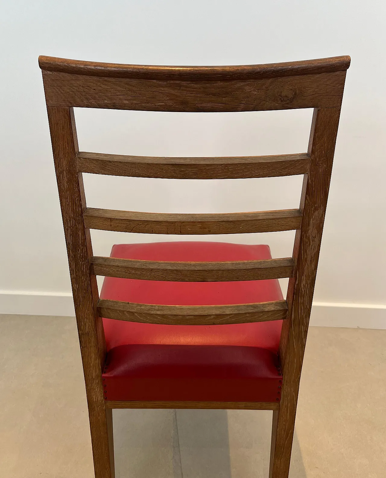 6 oak chairs with 4 faux leather seats, 1940s 17