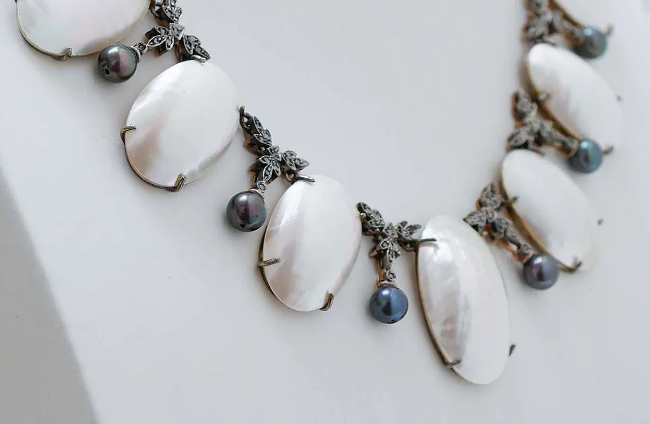 Mabé pearl necklace, diamonds, grey pearls, gold and silver, 1950s 3