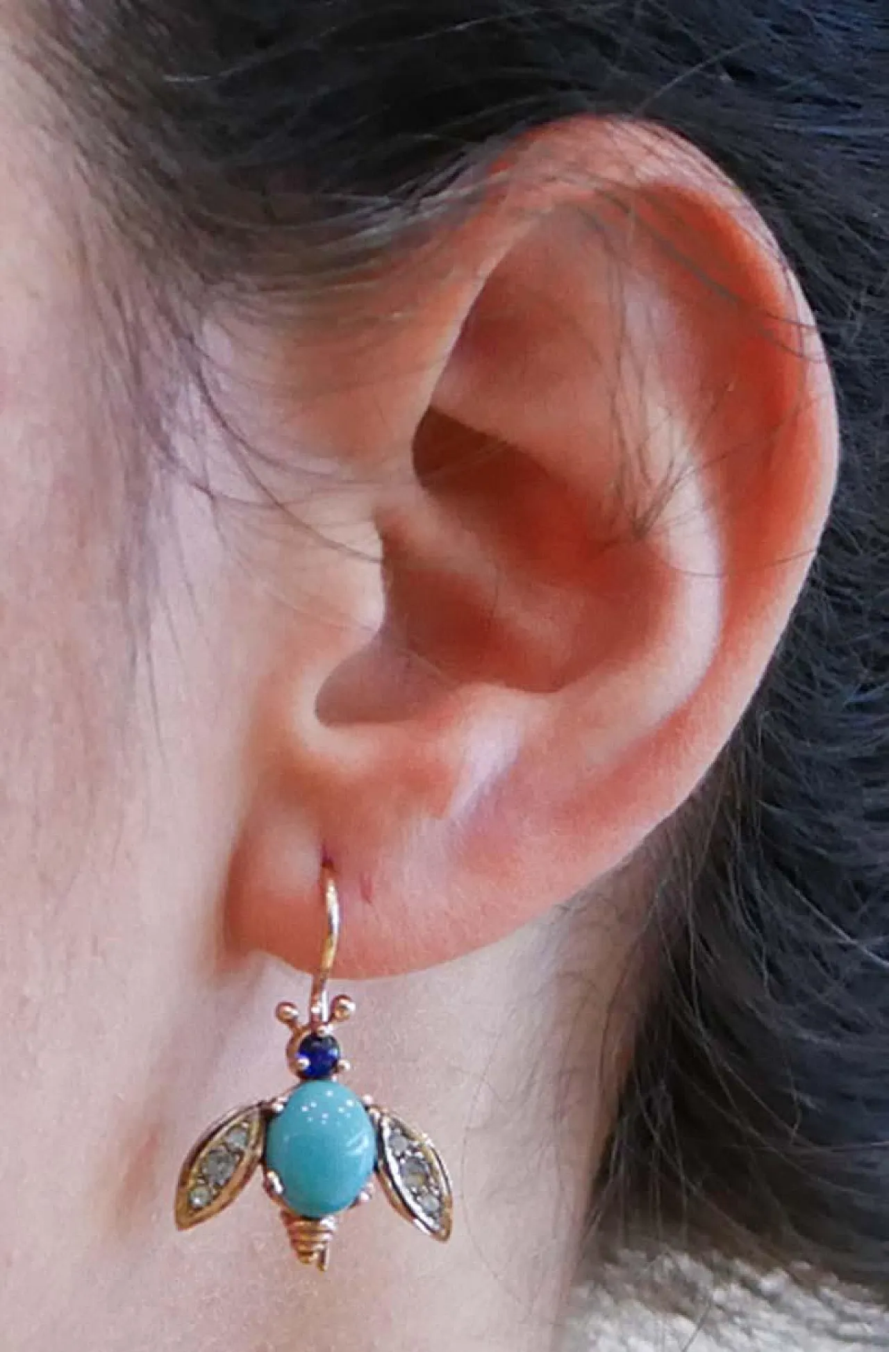 Earrings with magnesite, sapphires, diamonds, gold and silver, 1950s 5