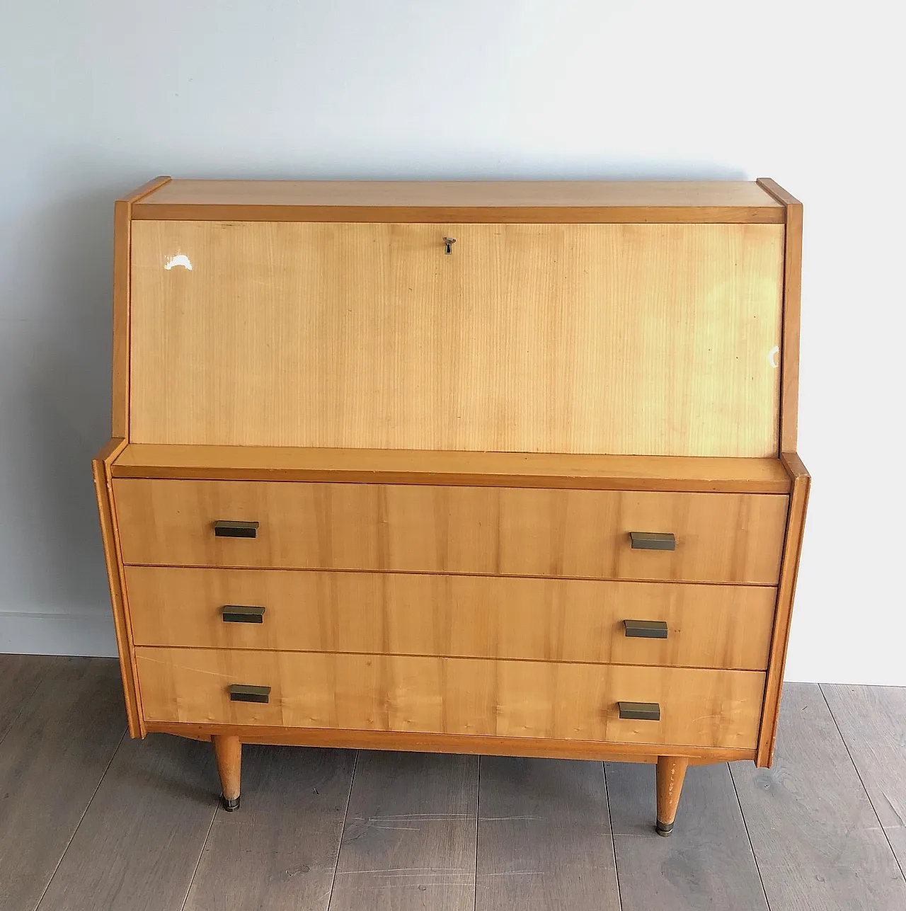 Secretaire with flap in sycamore, 1970s 18