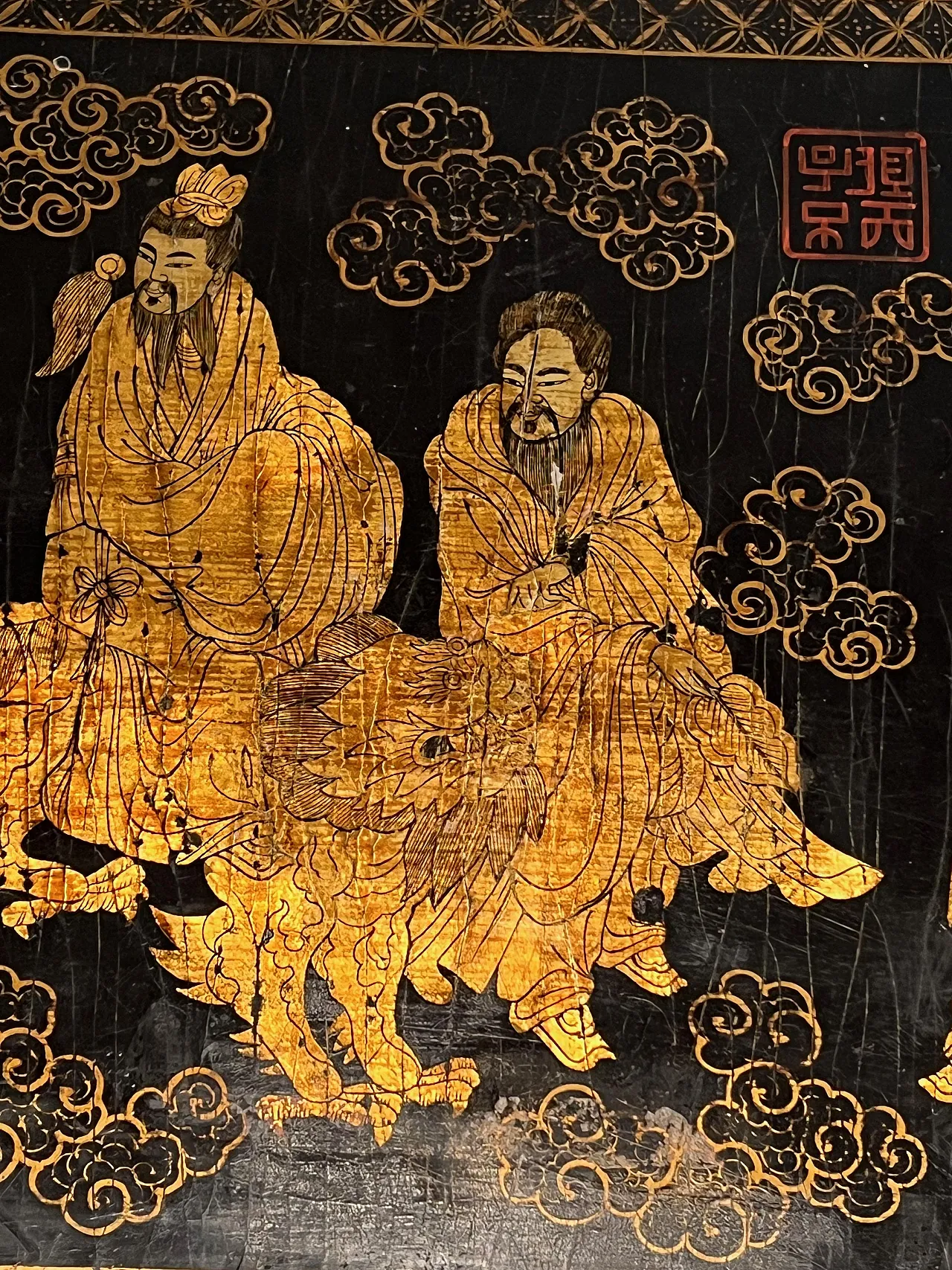 Lacquered and gilded painting with Chinese decorations, 1970s 7