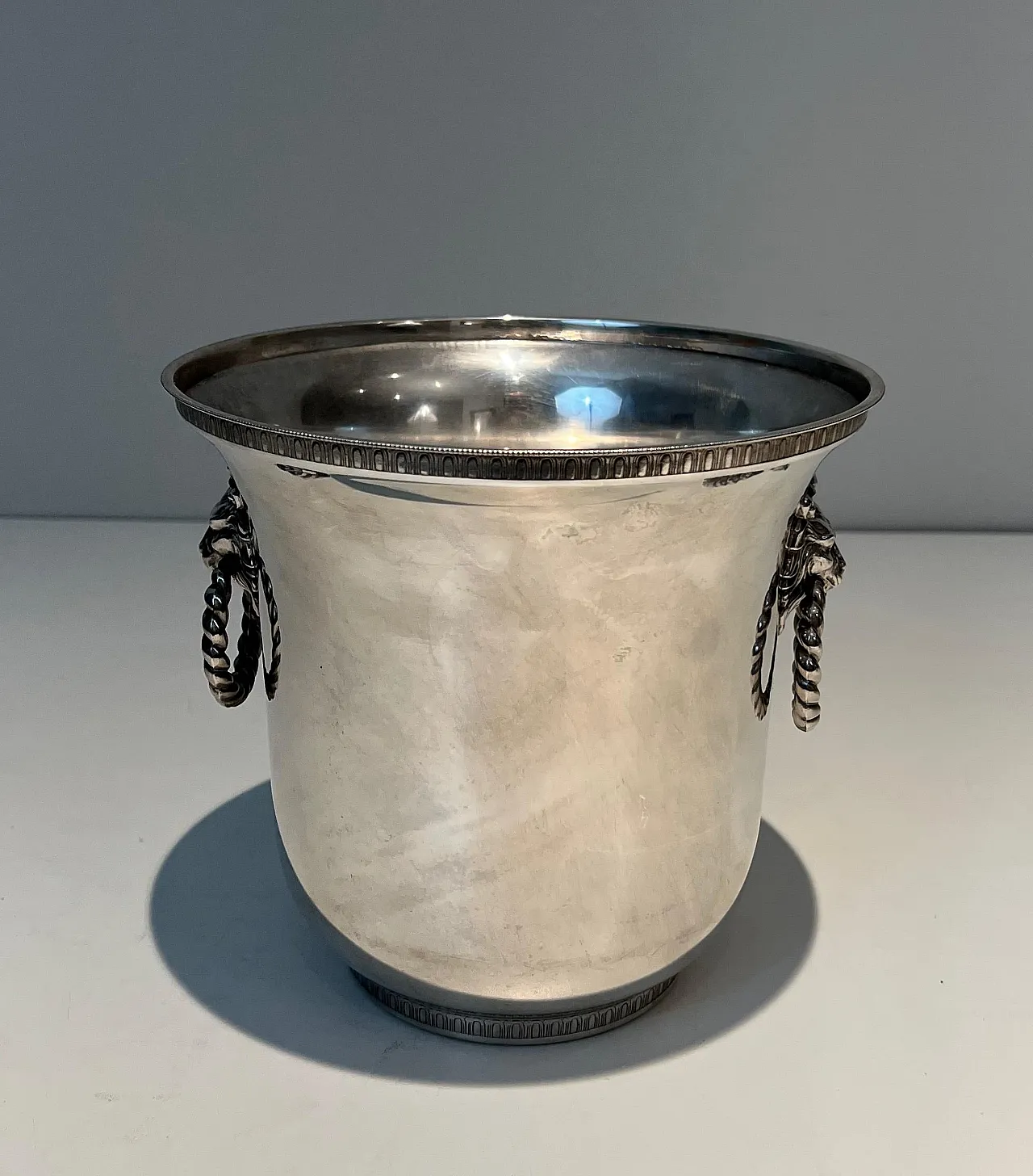 Pair of silver-plated champagne buckets, 1970s 16