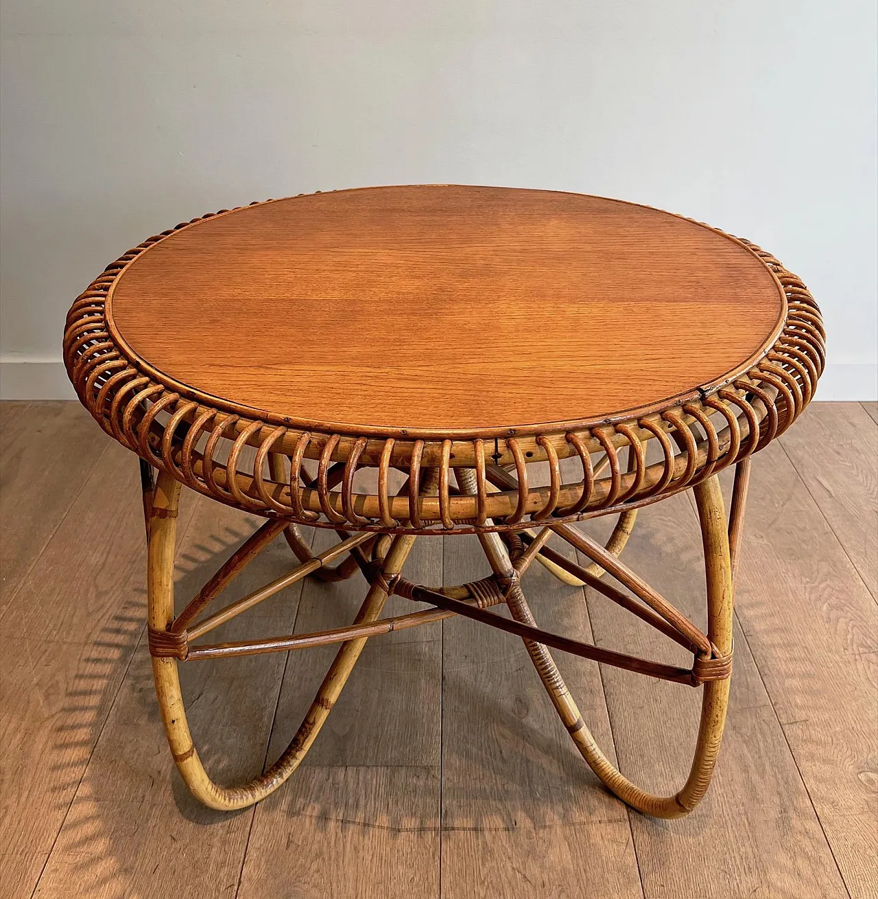 Round rattan and wood coffee table, 1950s 2