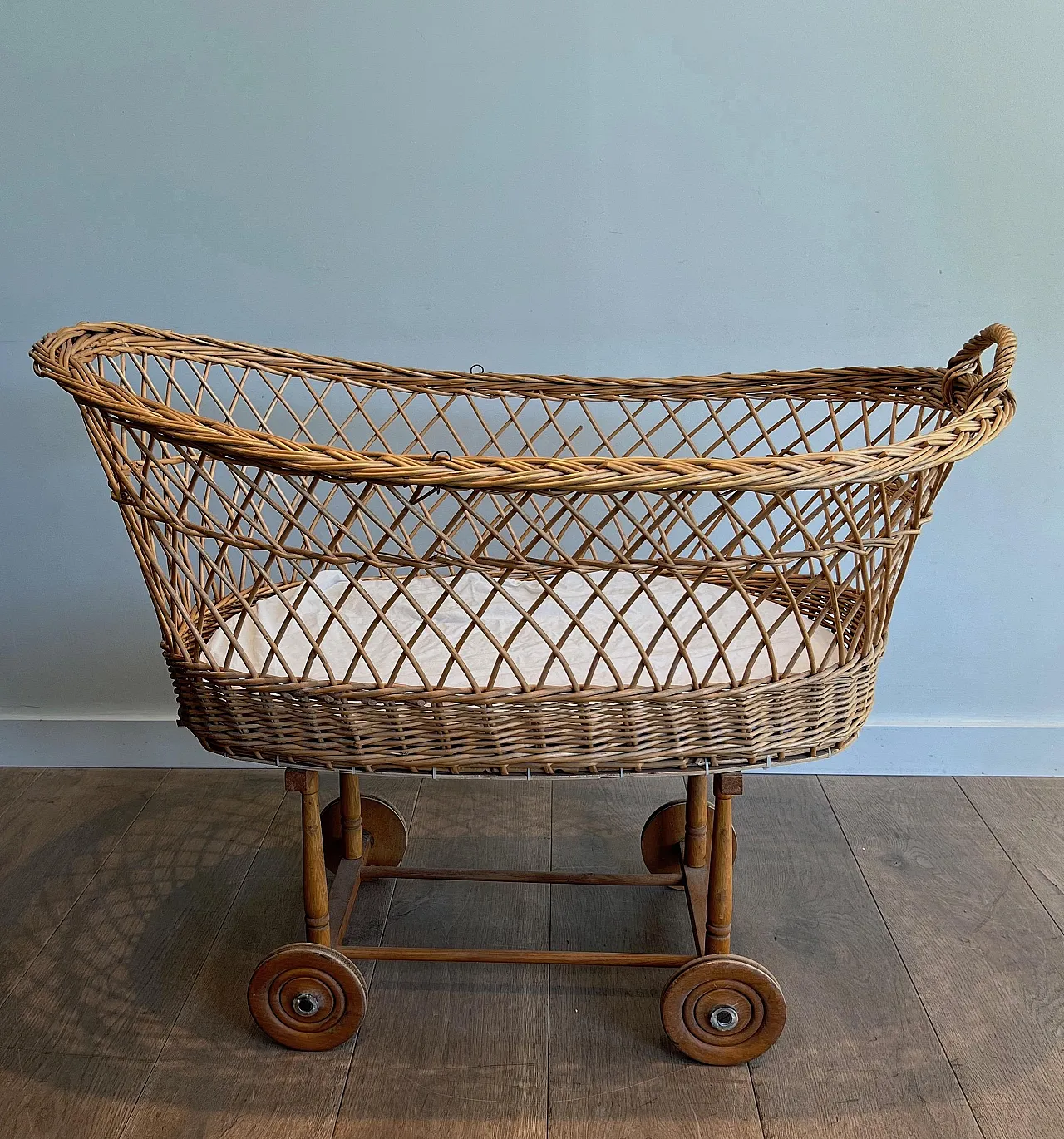 Rattan cradle on castors, 1950s 4