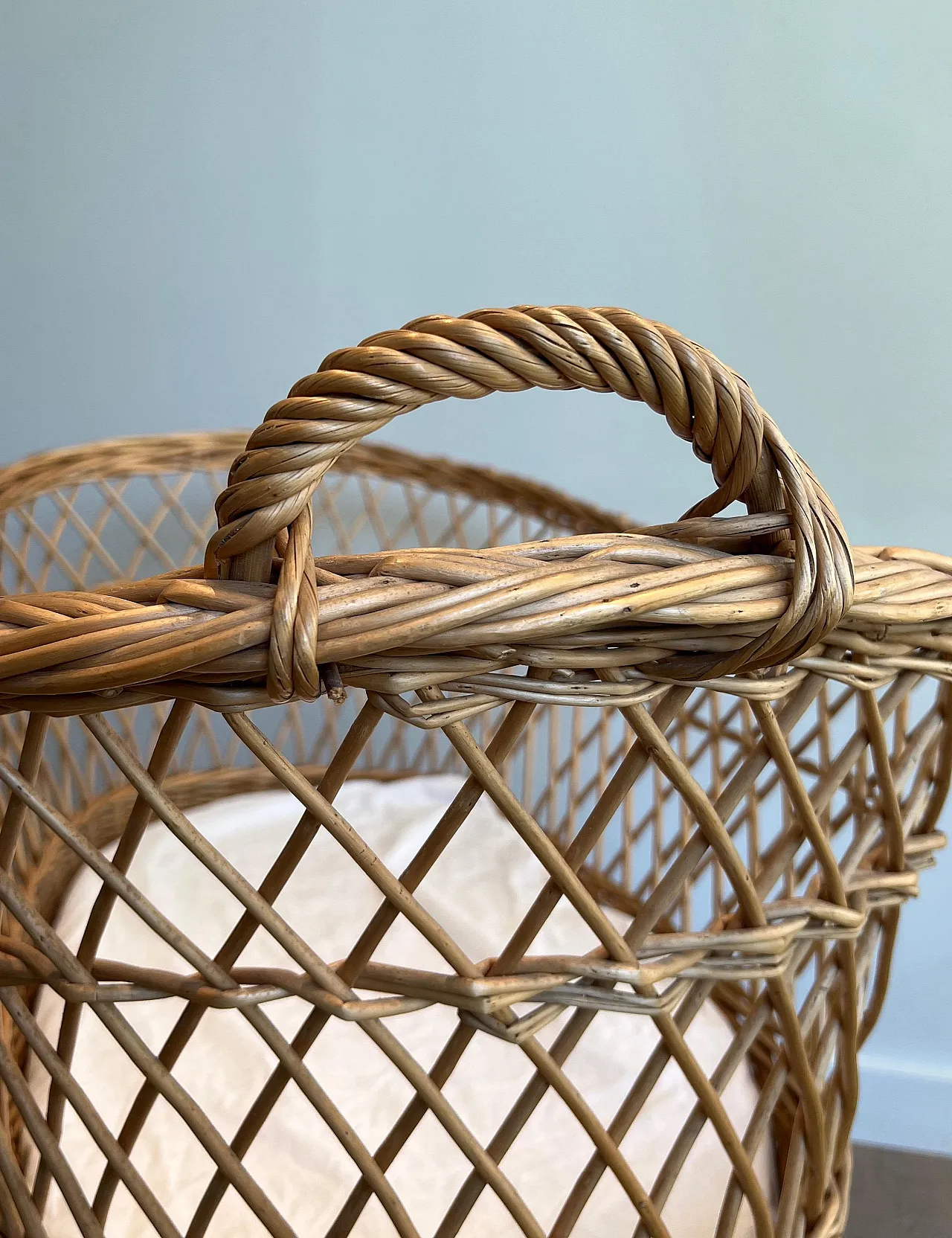 Rattan cradle on castors, 1950s 11