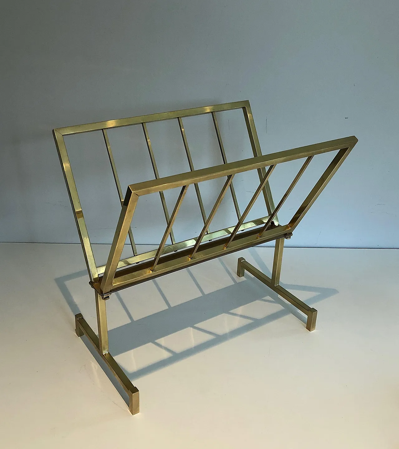 Designer brass magazine rack, 1970s 10