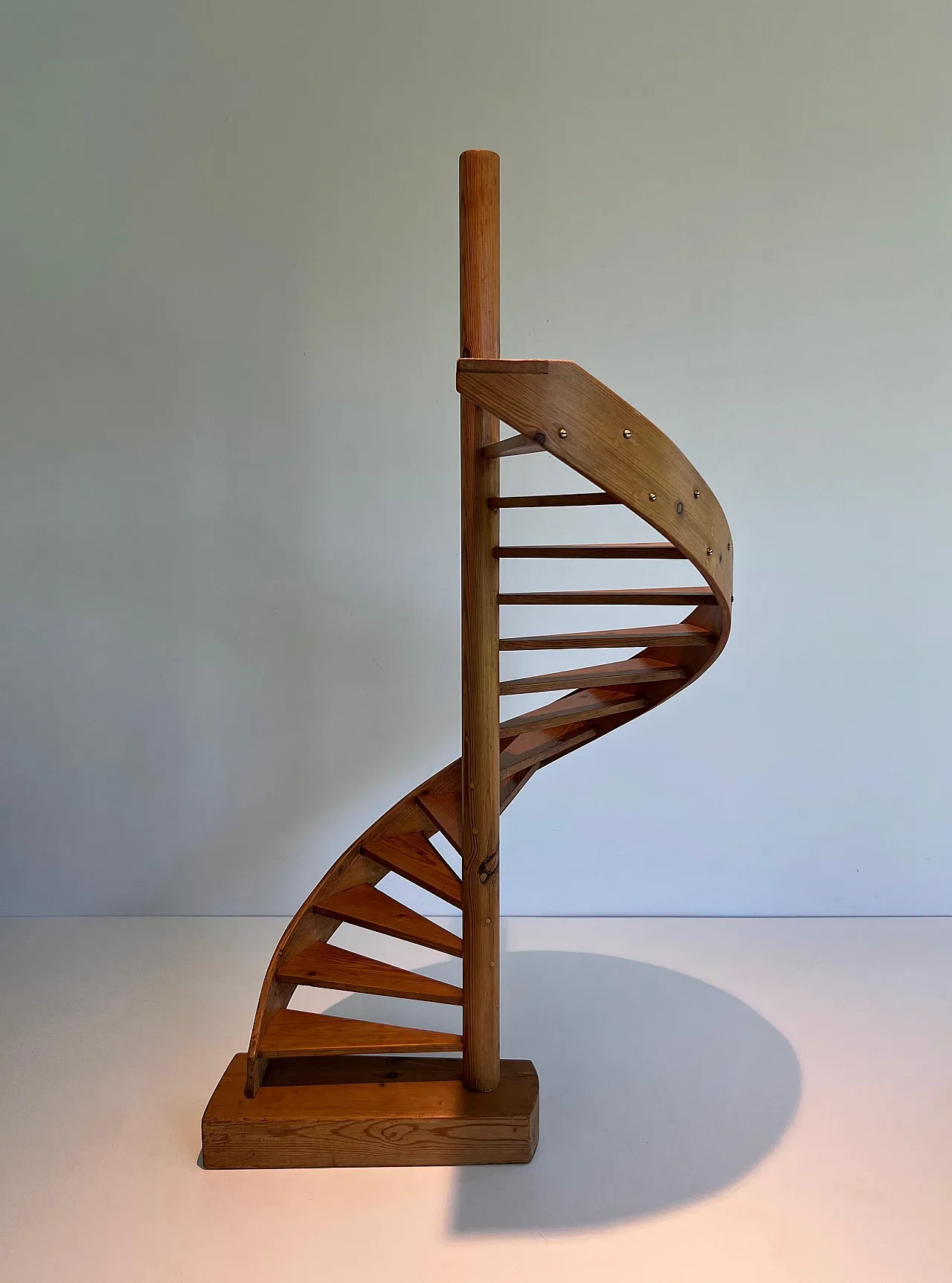 Pine master staircase, 1950s 3