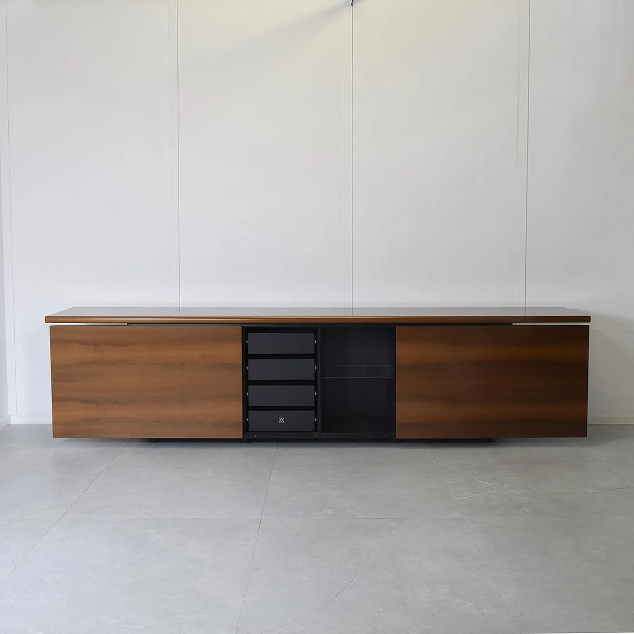 Sheraton Sideboard by Lodovico Acerbis and Giotto Stoppino for Acerbis International, 1980s 2