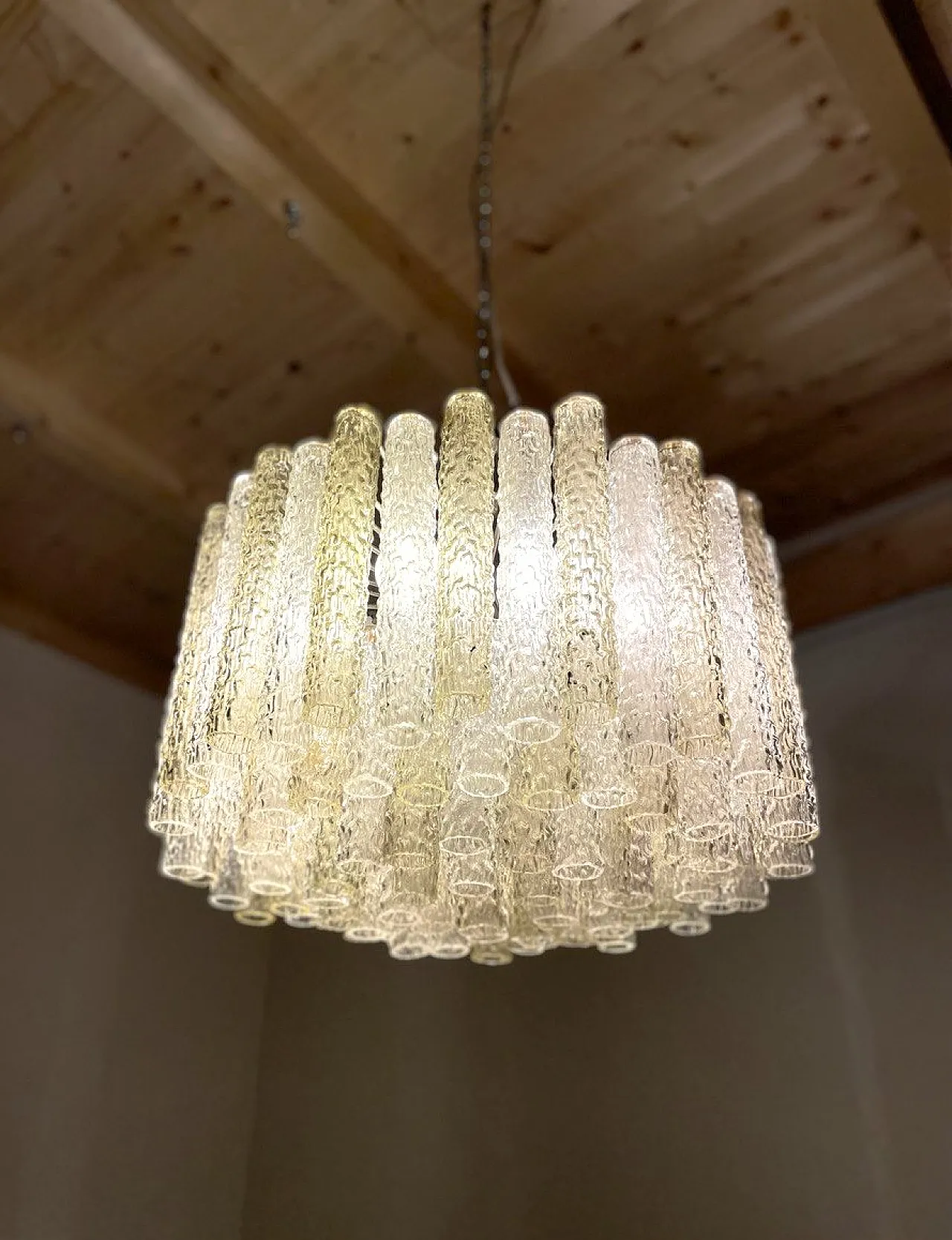 Venini Chandelier Series 'Bricole' White and Ambra, 1960s 8