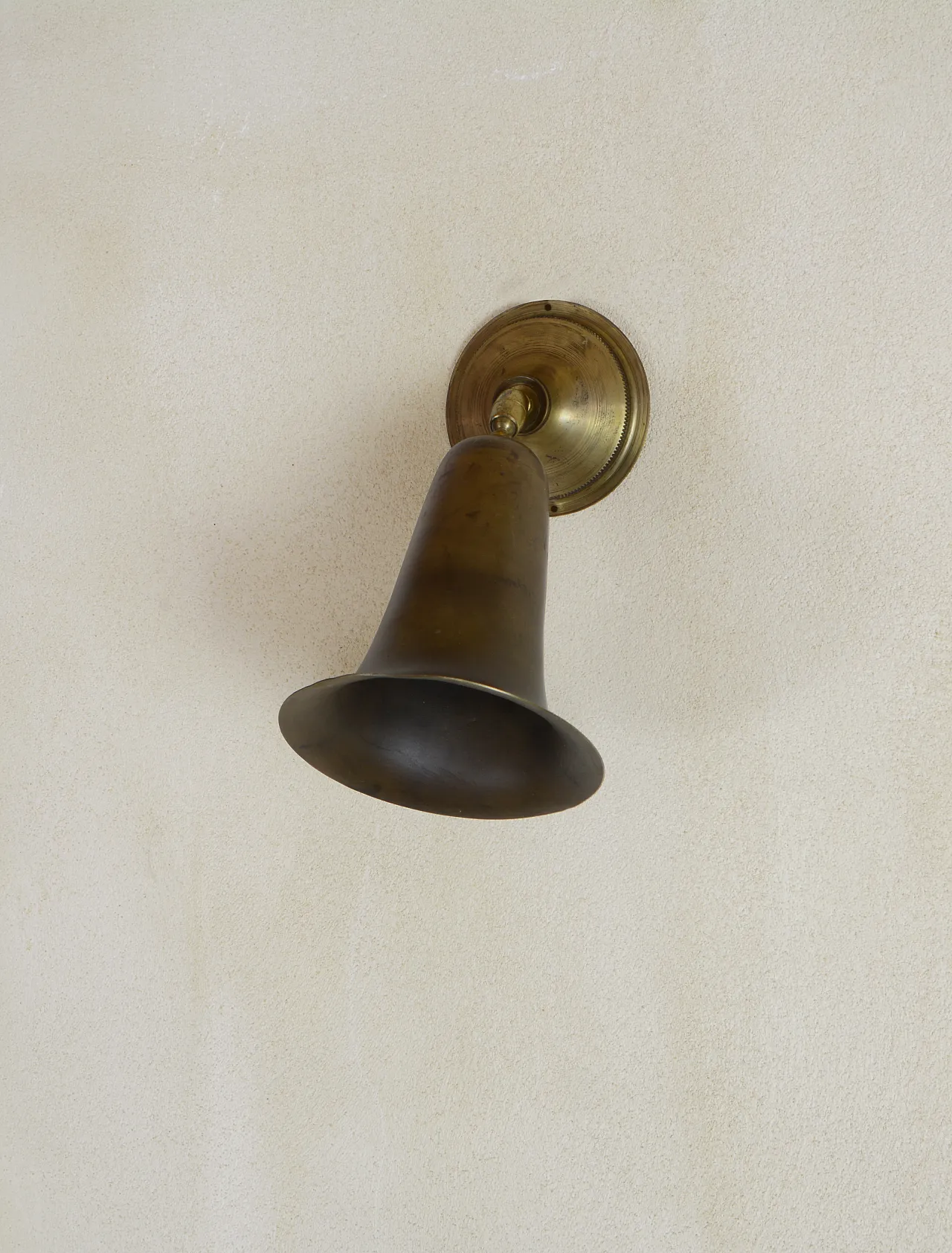 4 Trombetta brass sconces  wall lamps with adjustable heads, 1950s 3