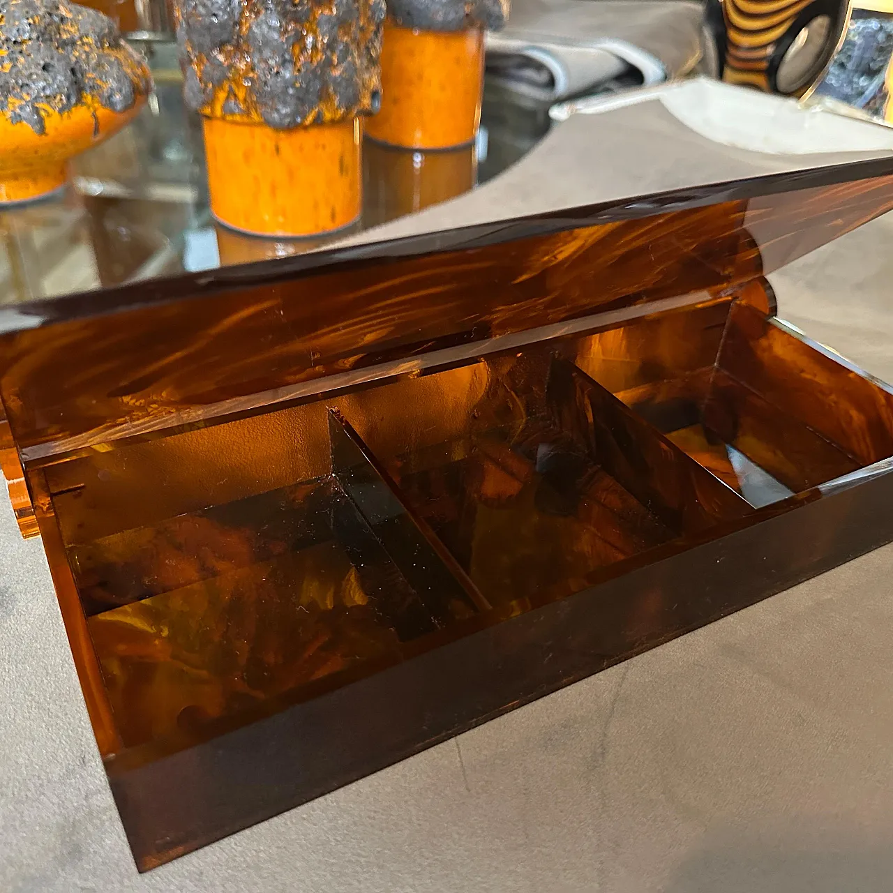 Faux tortoiseshell lucite jewellery box, 1970s 5