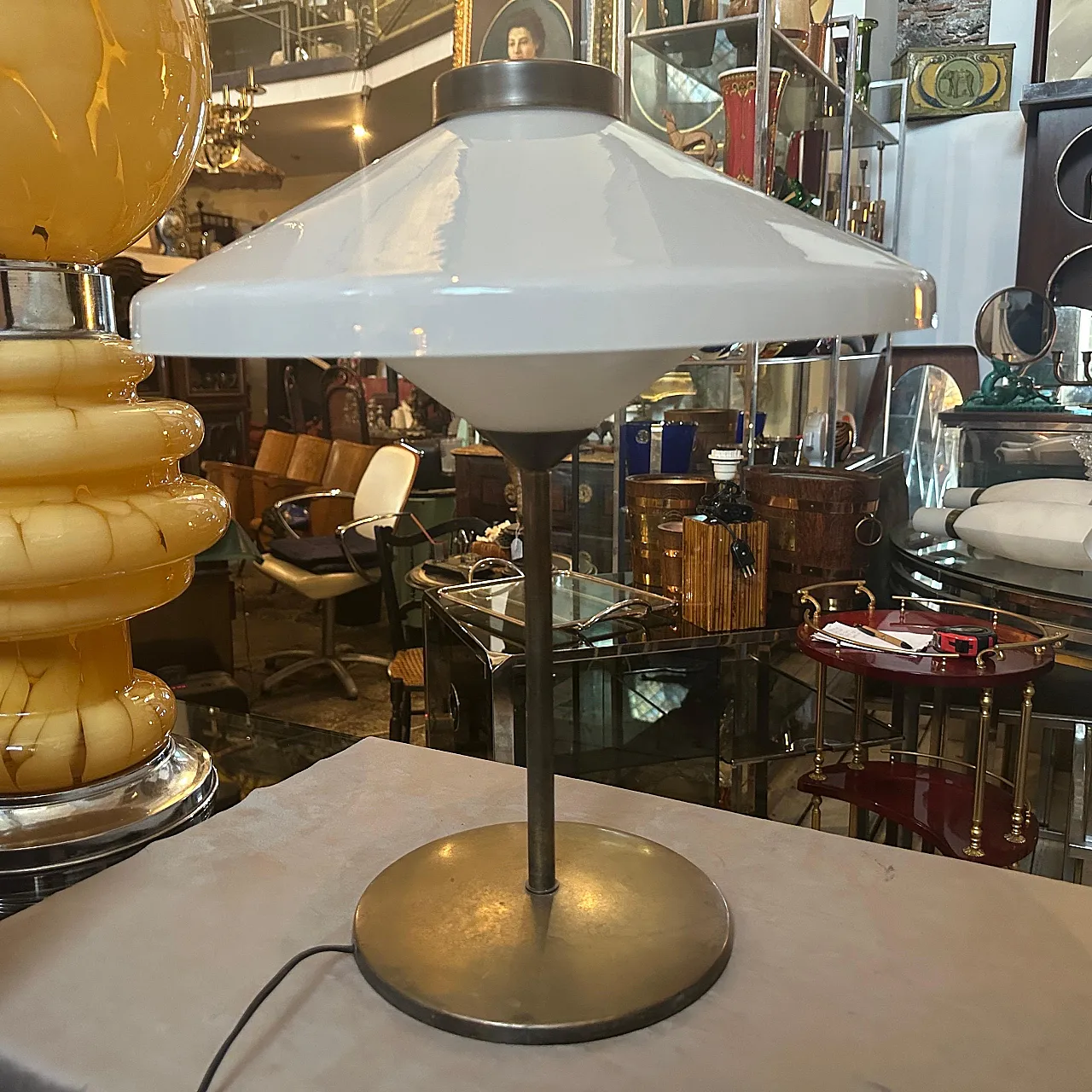 Brass and glass table lamp in the Oscar Torlasco style, 1950s 14